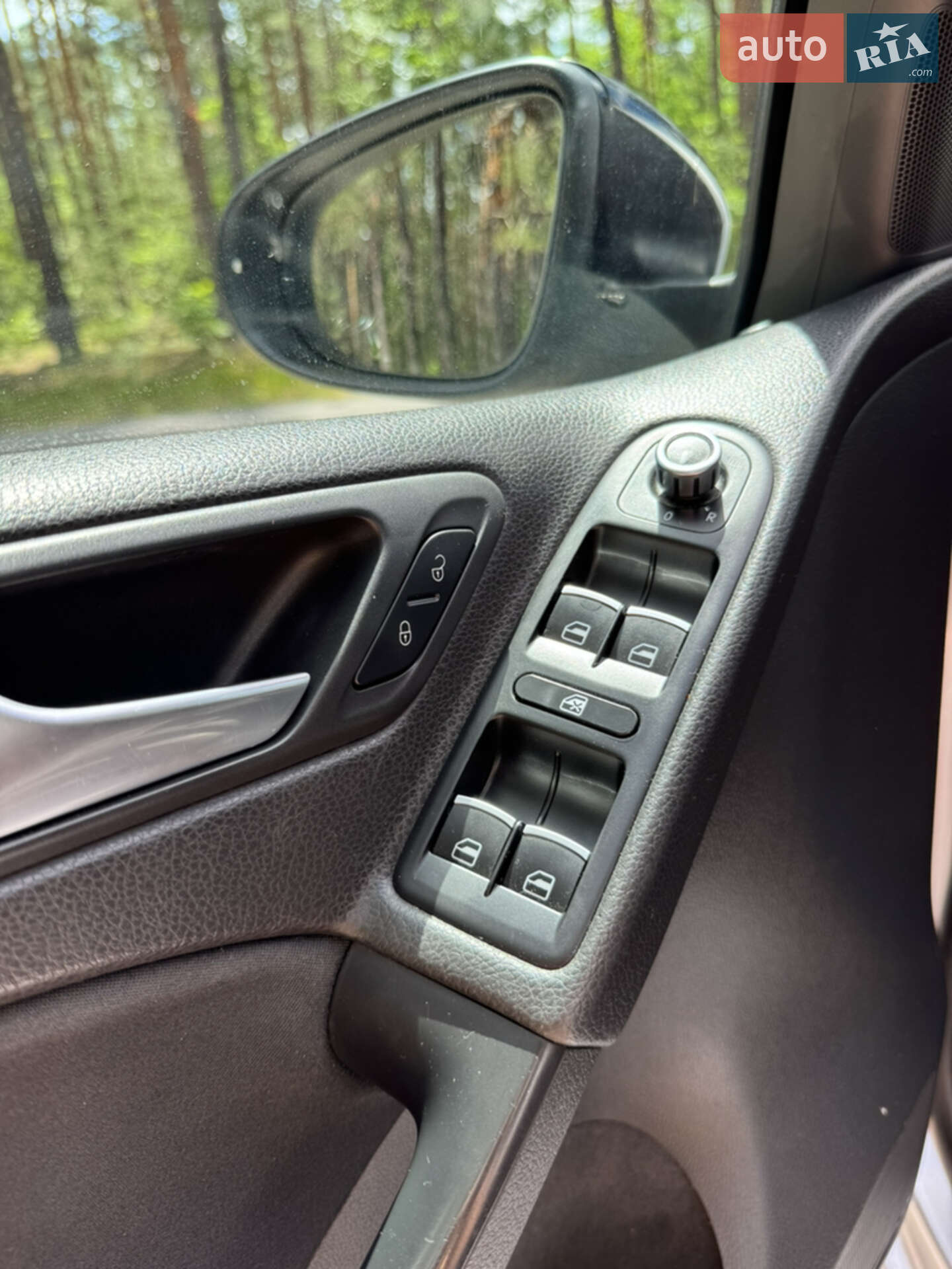 Volkswagen Golf 2009 VIN WVWZZZ1KZ9W558512 фото оголошення 22 з 29