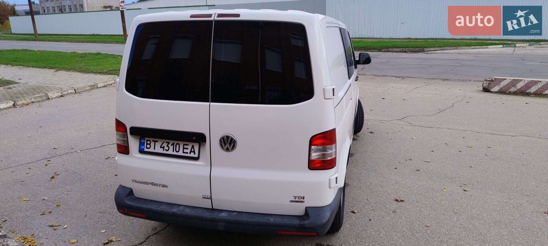 Volkswagen Transporter 2013 VIN WV1ZZZ7HZDH083335 фото оголошення 3 з 18