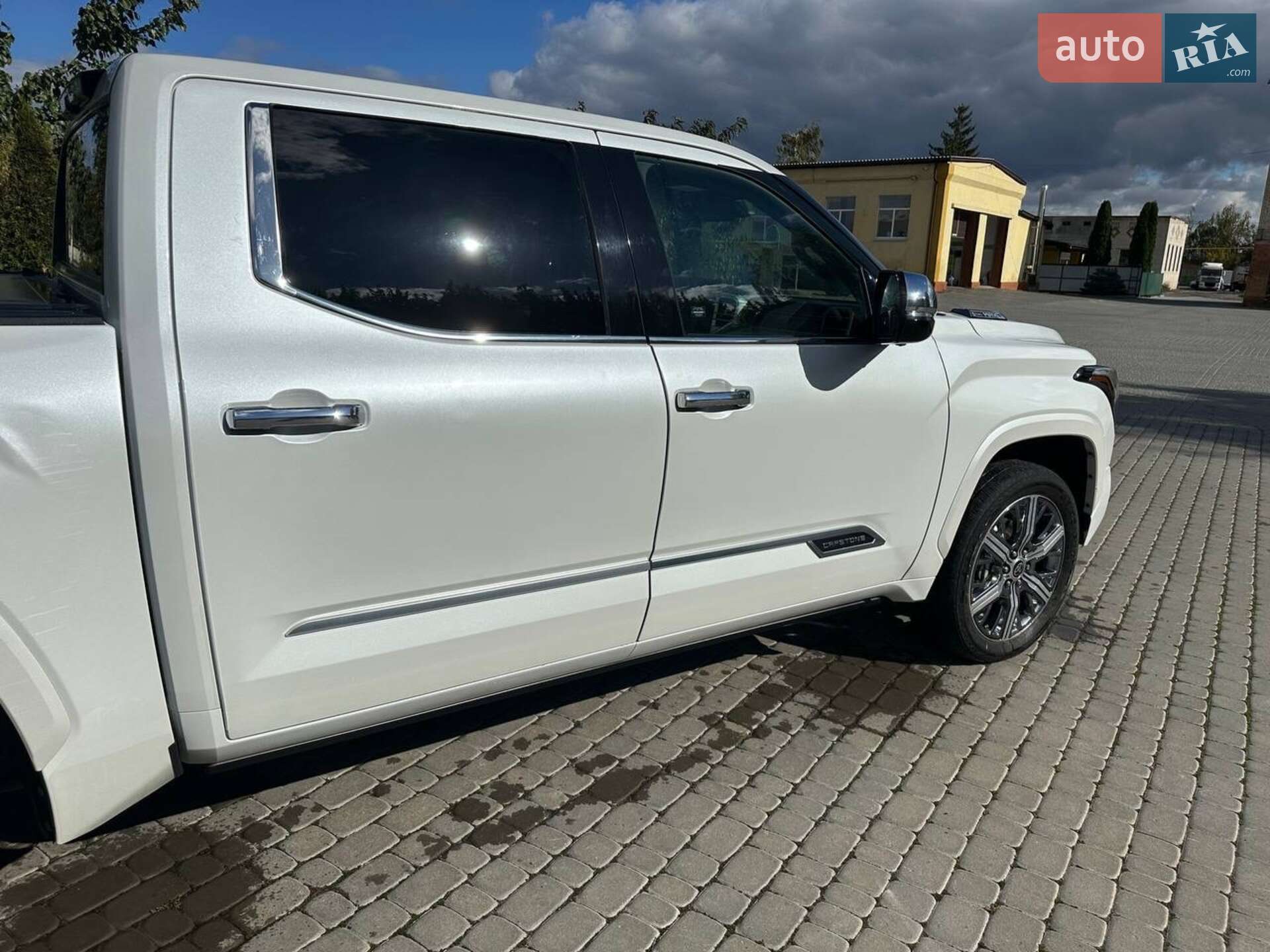 Toyota Tundra 2023 VIN 5TFVC5DB9PX030251 фото оголошення 9 з 30