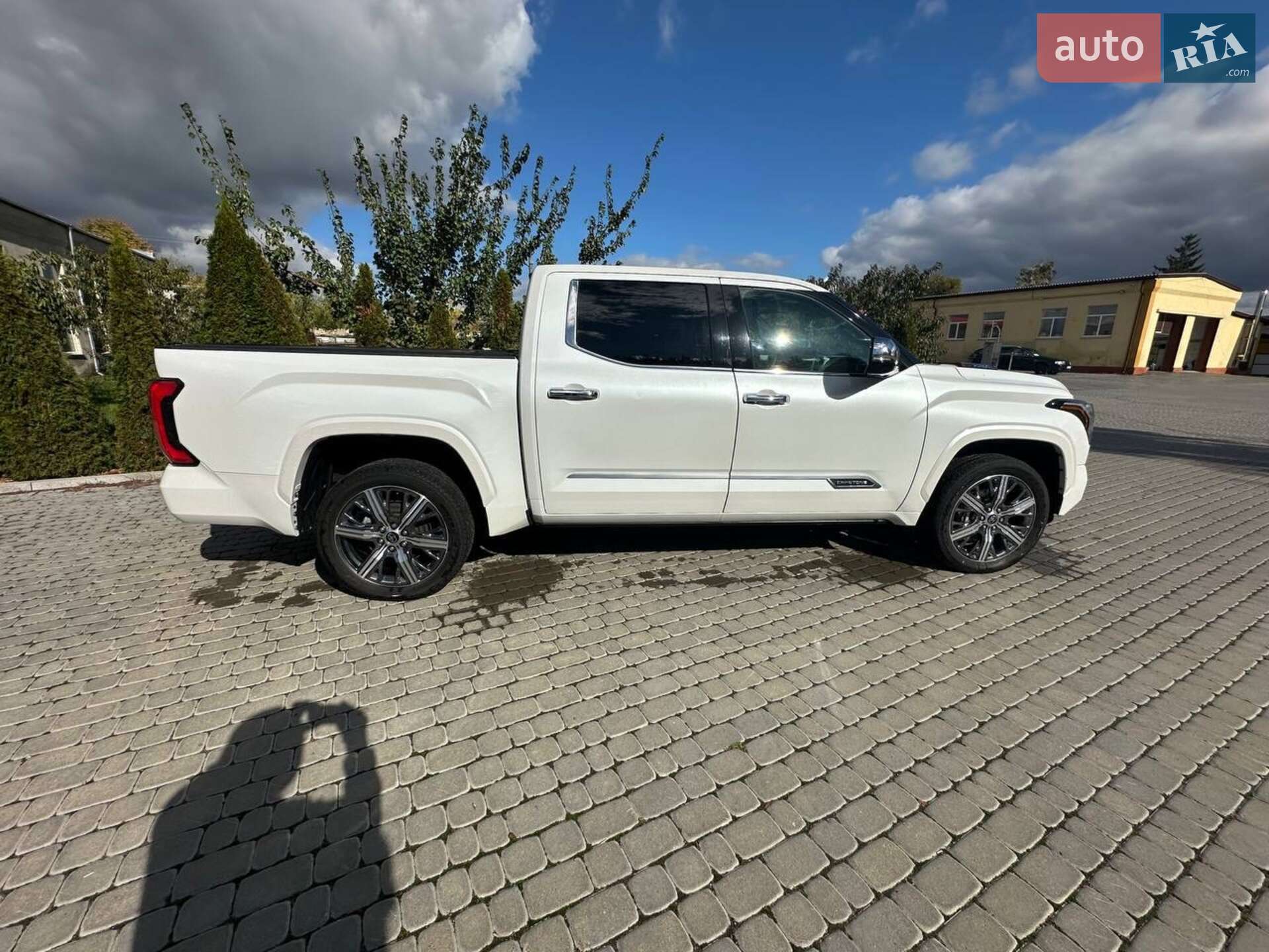 Toyota Tundra 2023 VIN 5TFVC5DB9PX030251 фото оголошення 10 з 30