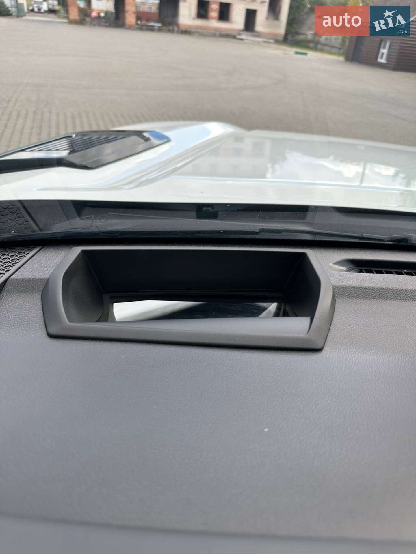 Toyota Tundra 2023 VIN 5TFVC5DB9PX030251 фото оголошення 25 з 30