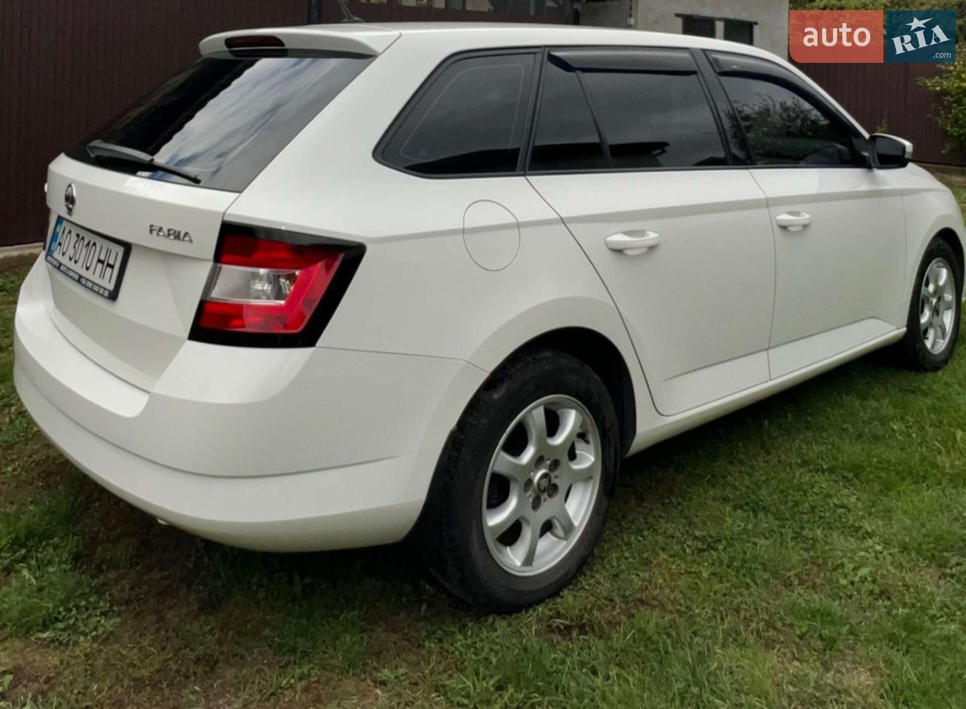 Skoda Fabia 2015 VIN TMBJJ6NJ9GZ013289 фото оголошення 15 з 24