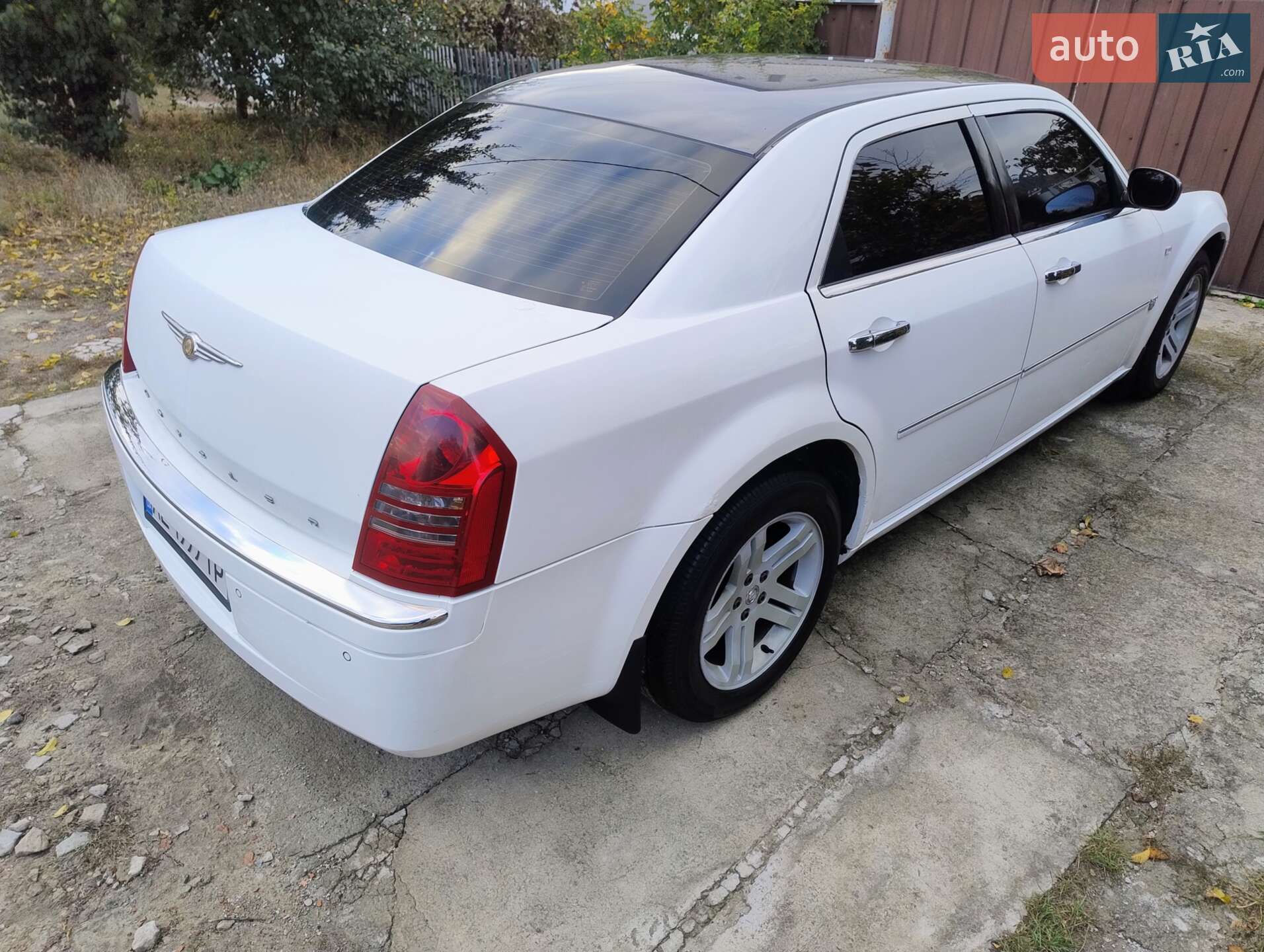 Chrysler 300C 2007 VIN 1C3H8B3R17Y577108 фото оголошення 3 з 13