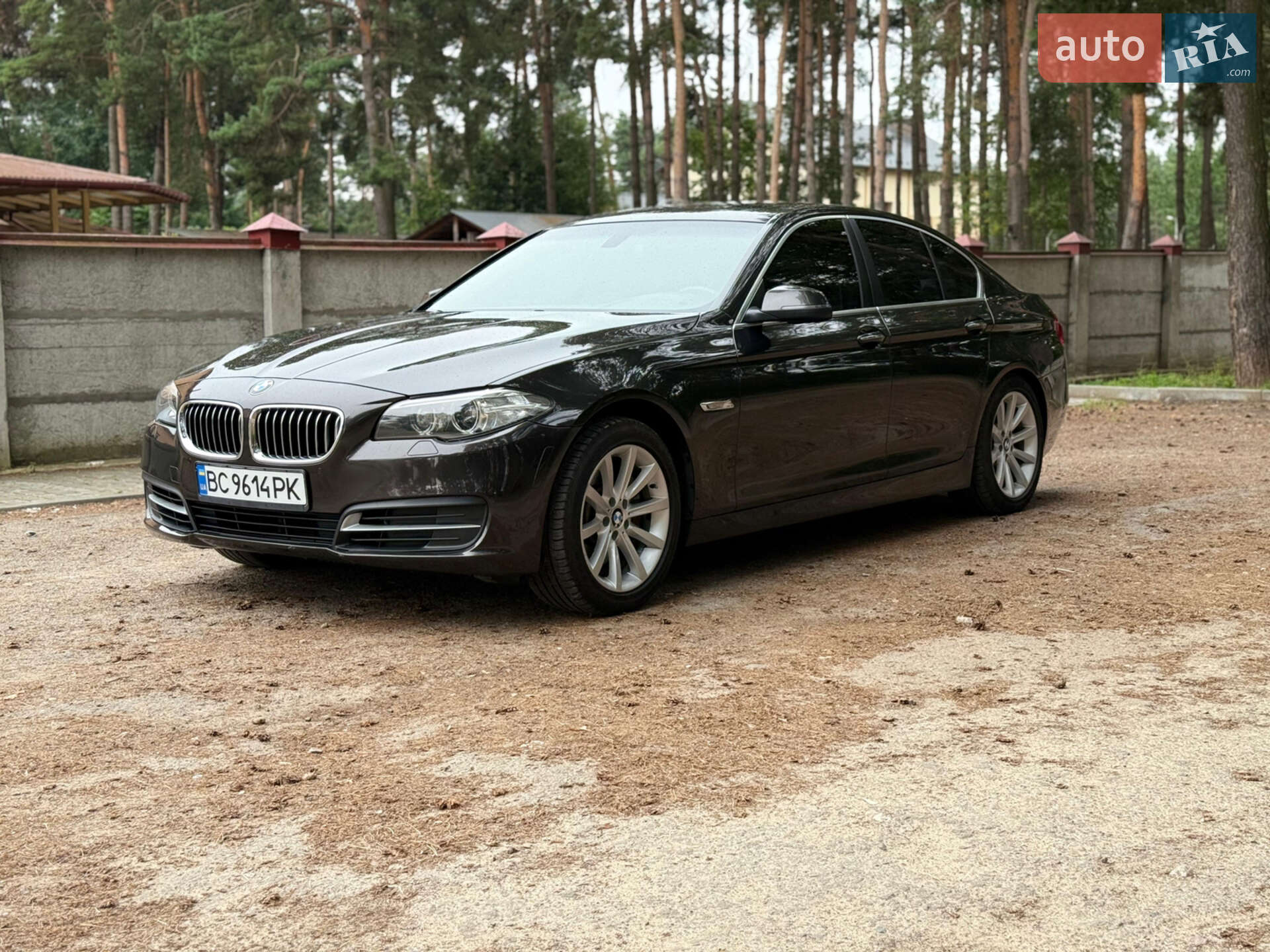 BMW 5 Series 2014 VIN WBA5B3C57ED538779 фото оголошення 6 з 13