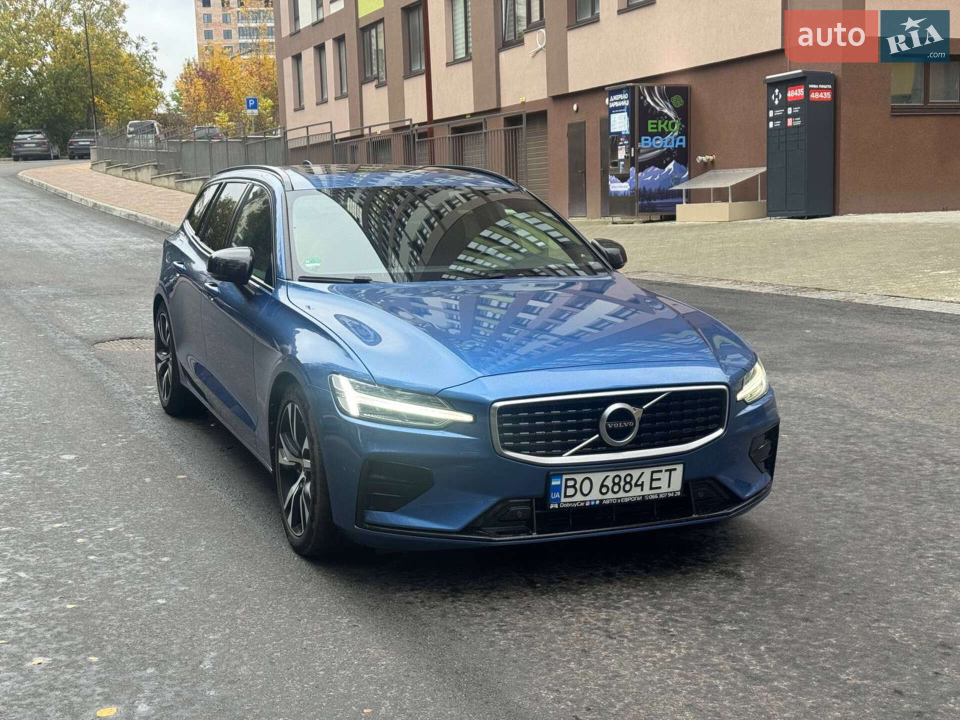 Volvo V60 2020 VIN YV1ZW72UDL2383861 фото оголошення 5 з 39
