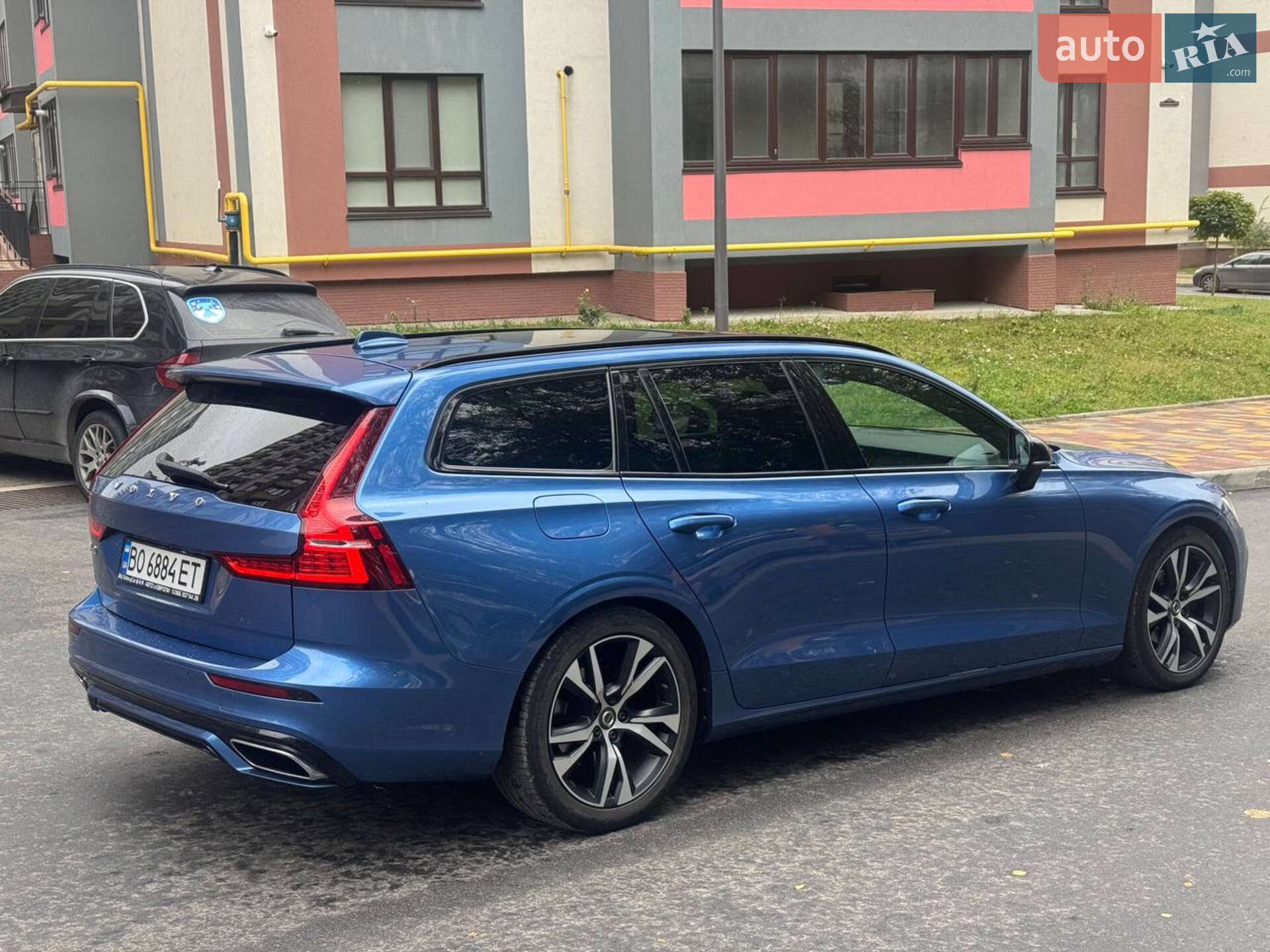 Volvo V60 2020 VIN YV1ZW72UDL2383861 фото оголошення 6 з 39