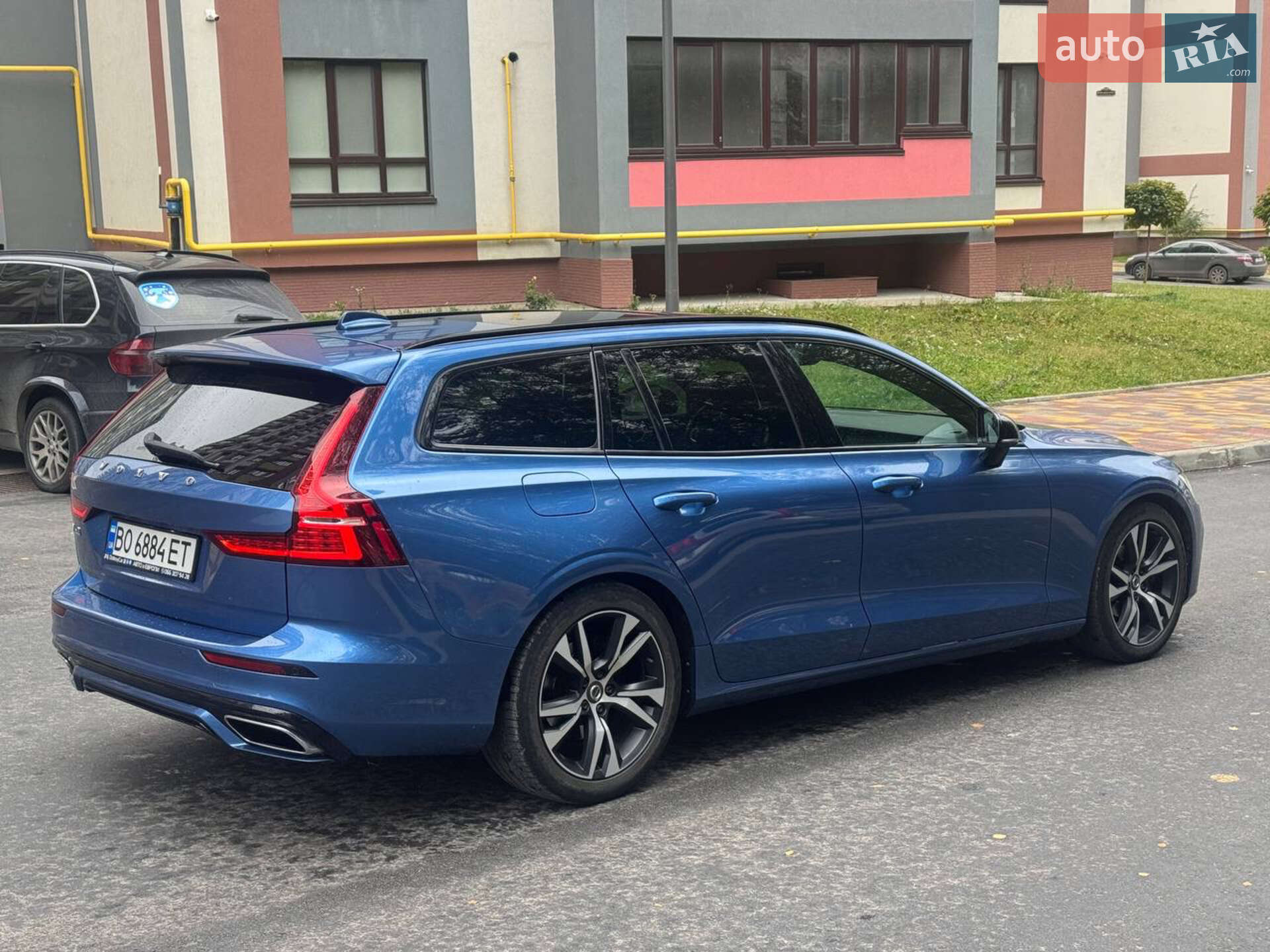 Volvo V60 2020 VIN YV1ZW72UDL2383861 фото оголошення 9 з 39