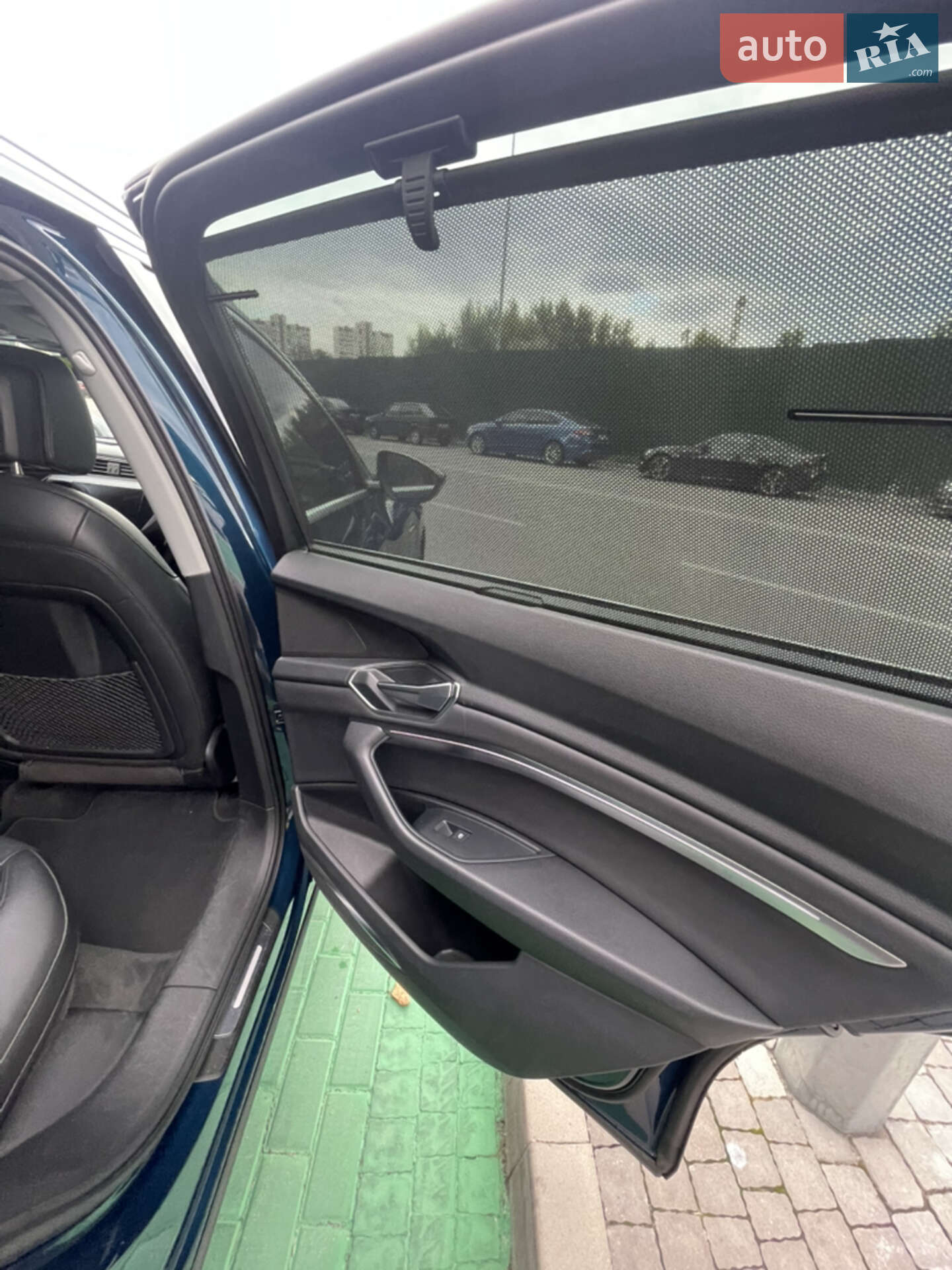 Audi e-tron 2021 VIN WAUZZZGE2MB010698 фото оголошення 14 з 28