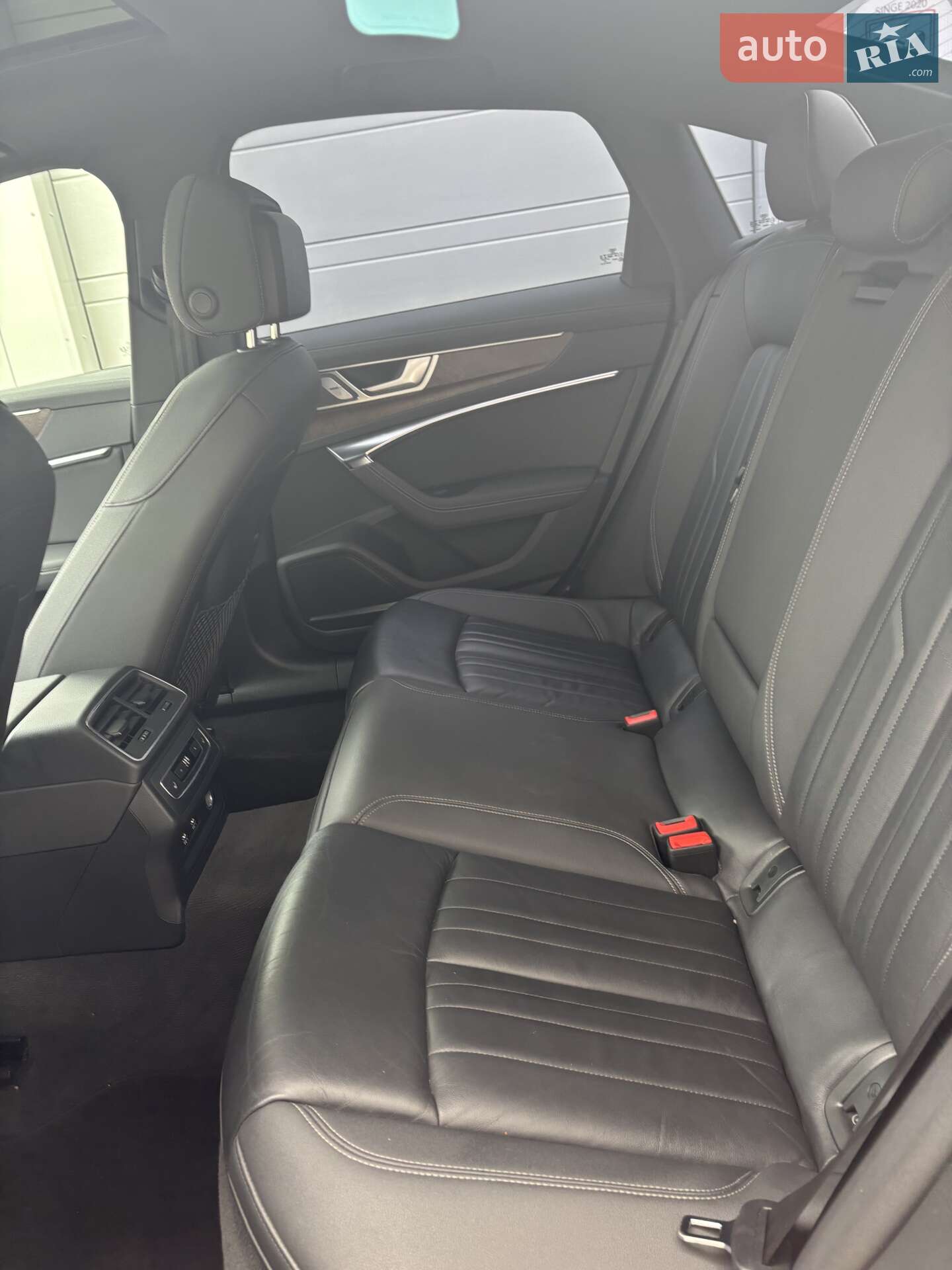 Audi A6 2019 VIN WAUL2AF22KN099722 фото оголошення 23 з 26