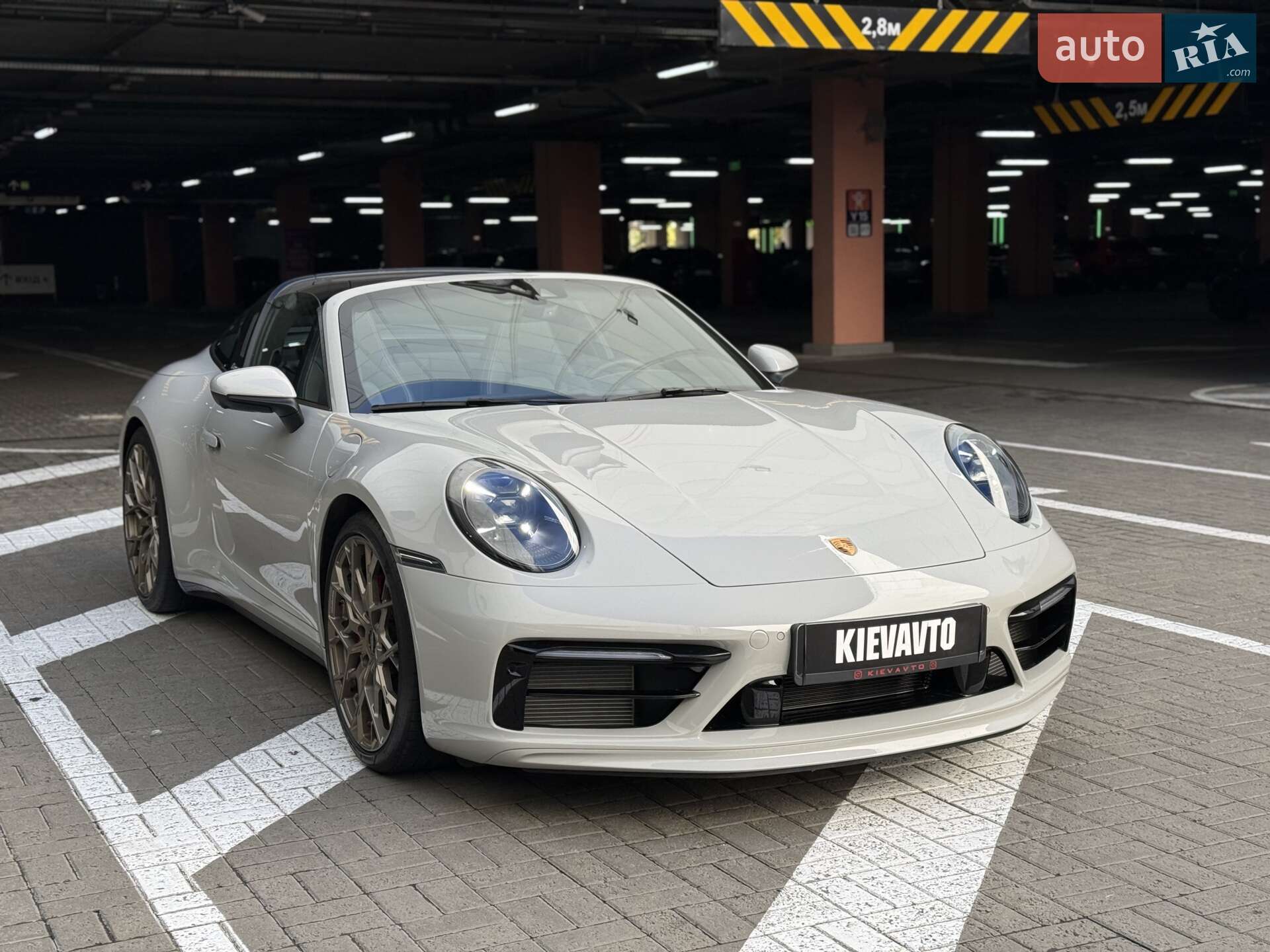Porsche 911 2023 VIN WP0BB2A9XPS233474 фото оголошення 6 з 24