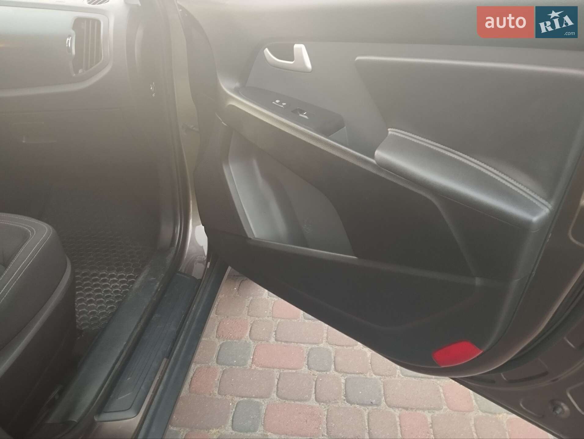 Kia Sportage 2012 VIN U5YPC813DDL270722 фото оголошення 25 з 28
