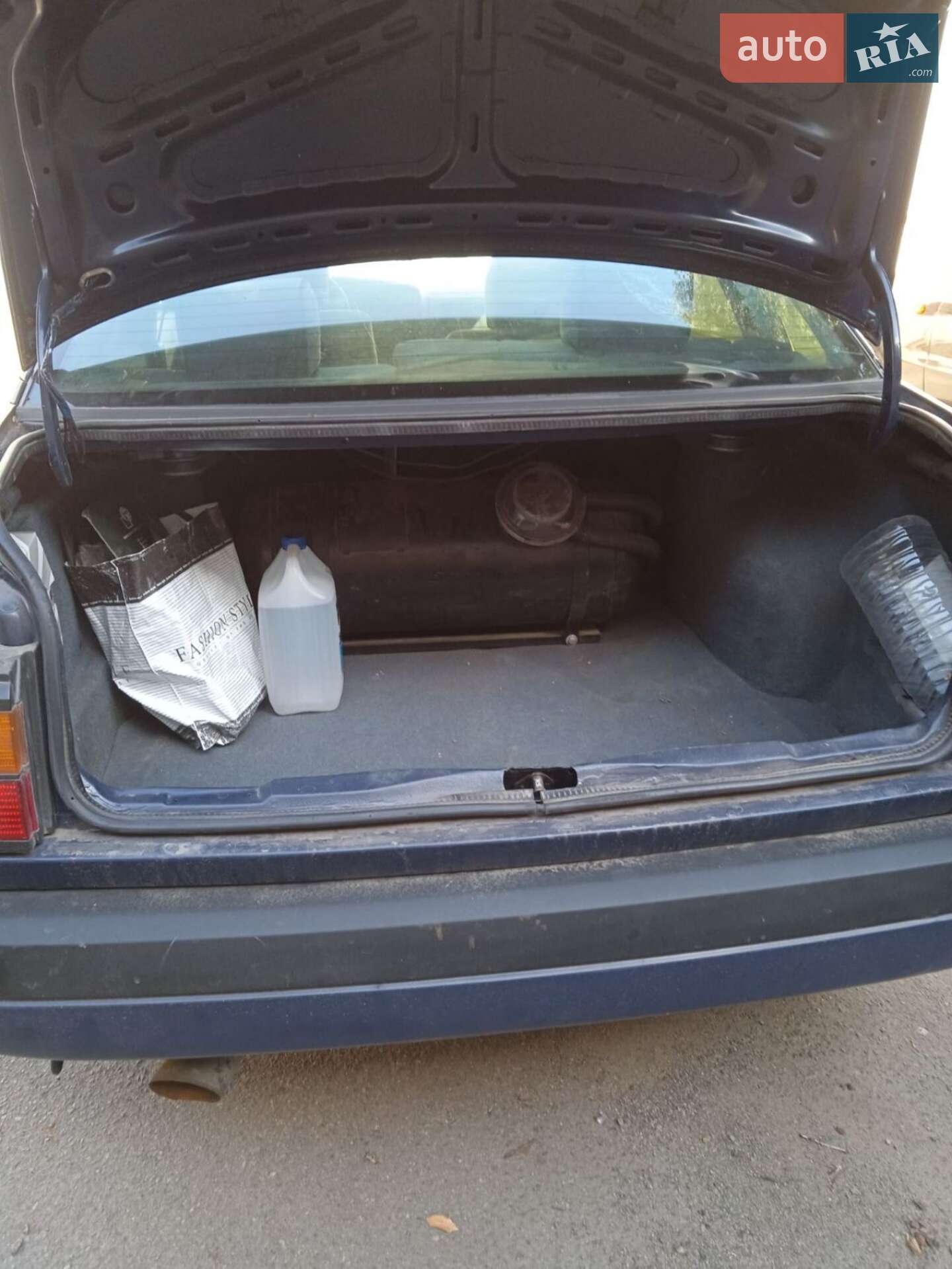 Volkswagen Passat 1990 VIN WVWZZZ31ZLE086861 фото оголошення 12 з 14