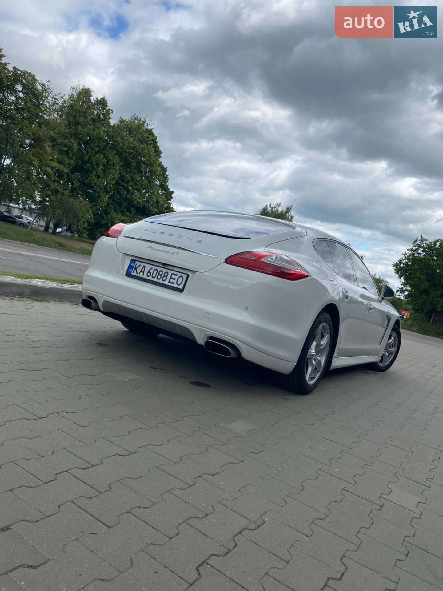 Porsche Panamera 2012 VIN WP0ZZZ97ZCL002717 фото оголошення 6 з 11