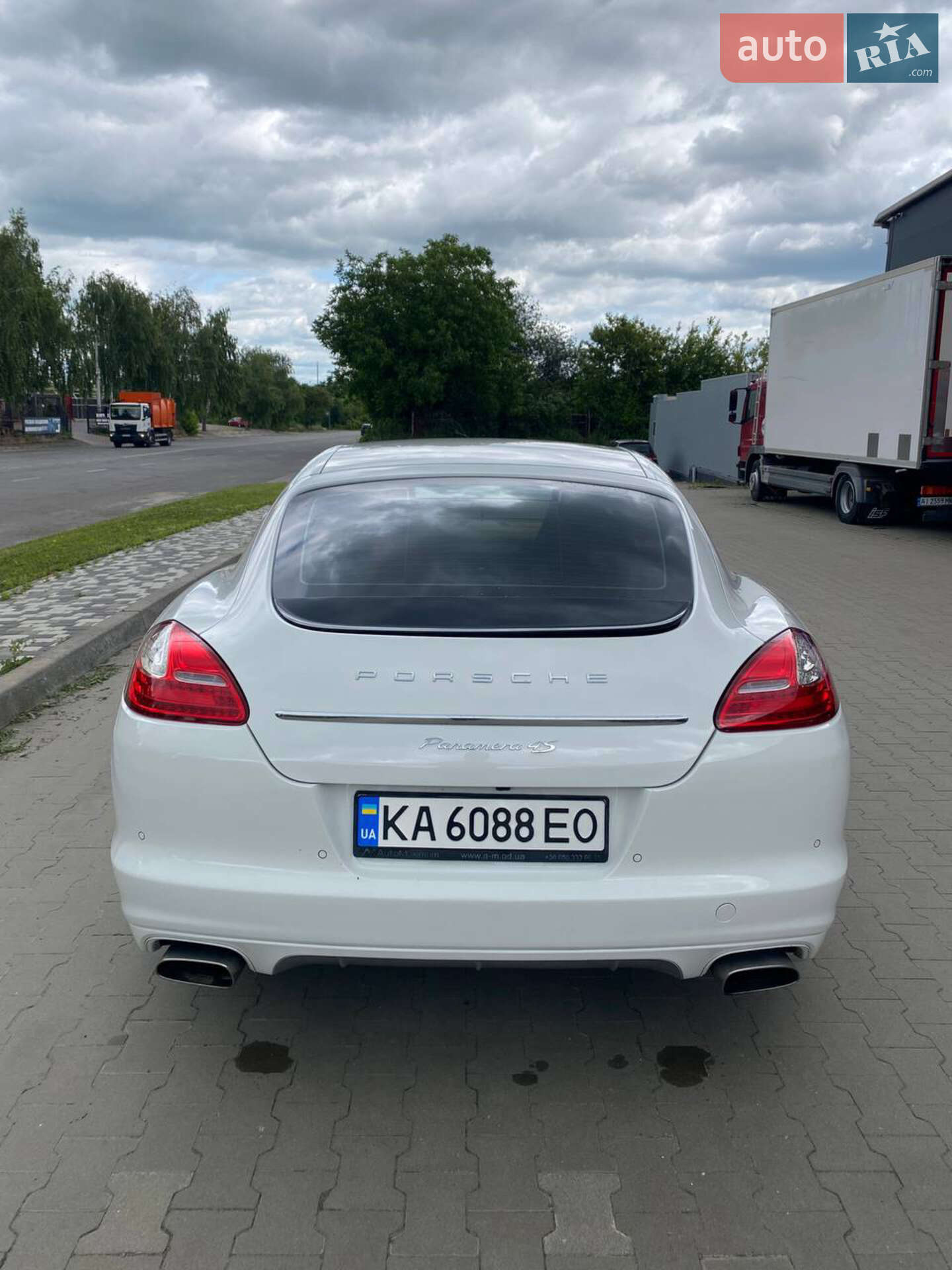 Porsche Panamera 2012 VIN WP0ZZZ97ZCL002717 фото оголошення 7 з 11