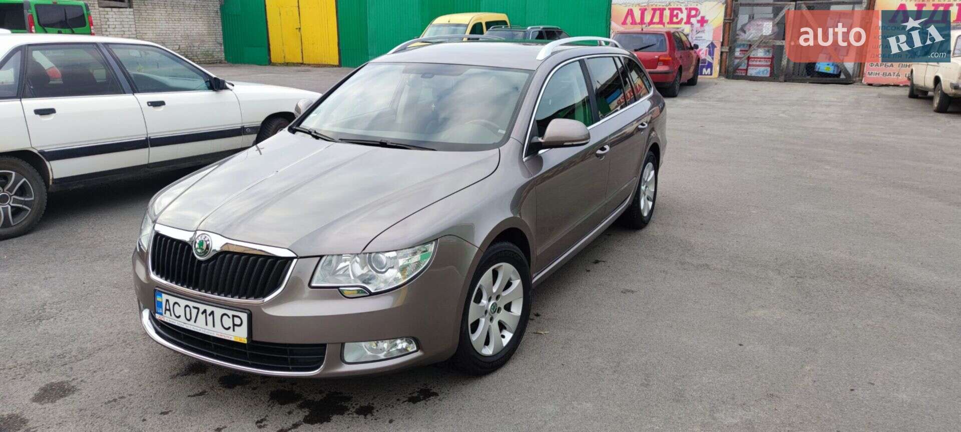 Skoda Superb 2011 VIN TMBNB73T8C9012959 фото оголошення 2 з 11
