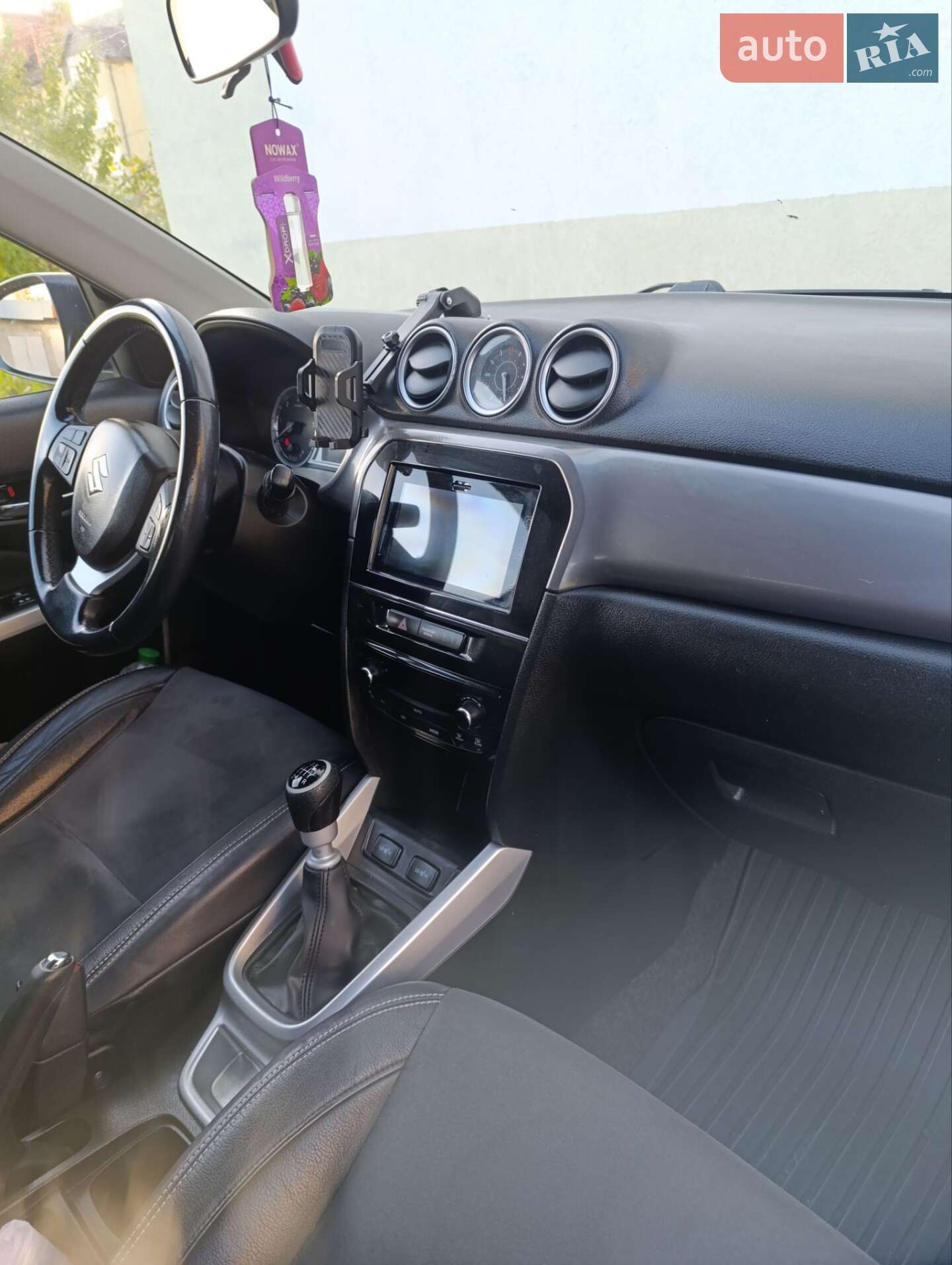 Suzuki Vitara 2017 VIN TSMLYD81S00369623 фото оголошення 14 з 19