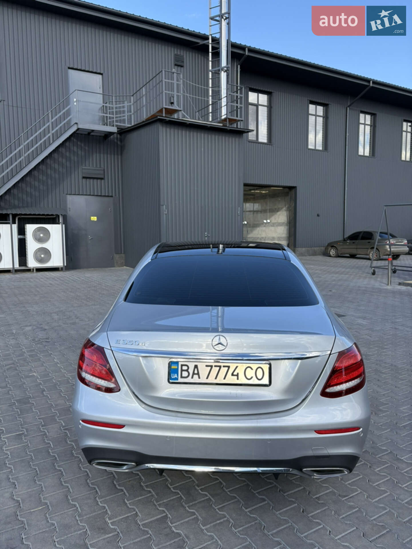 Mercedes-Benz E-Class 2017 VIN WDDZF3DB7HA206155 фото оголошення 9 з 30