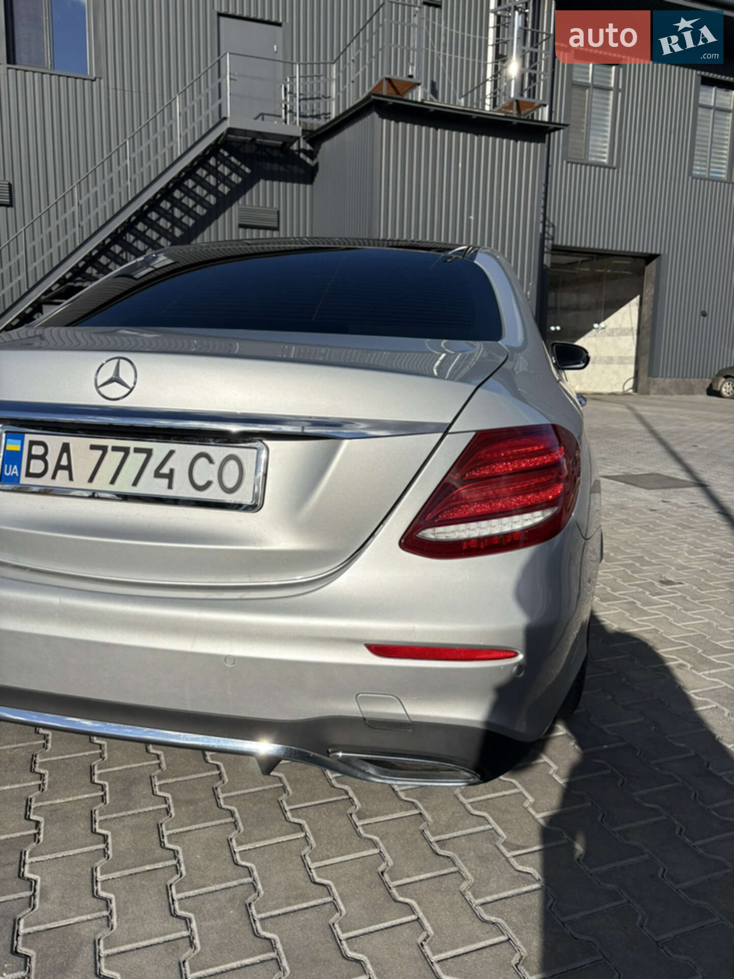 Mercedes-Benz E-Class 2017 VIN WDDZF3DB7HA206155 фото оголошення 18 з 30