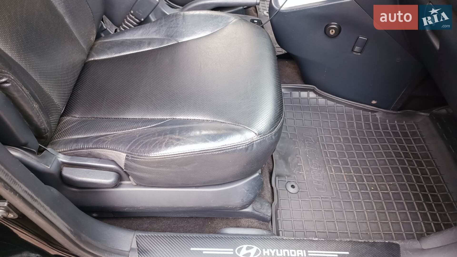 Hyundai Tucson 2007 VIN Y6LJN81BP7L004422 фото оголошення 32 з 35