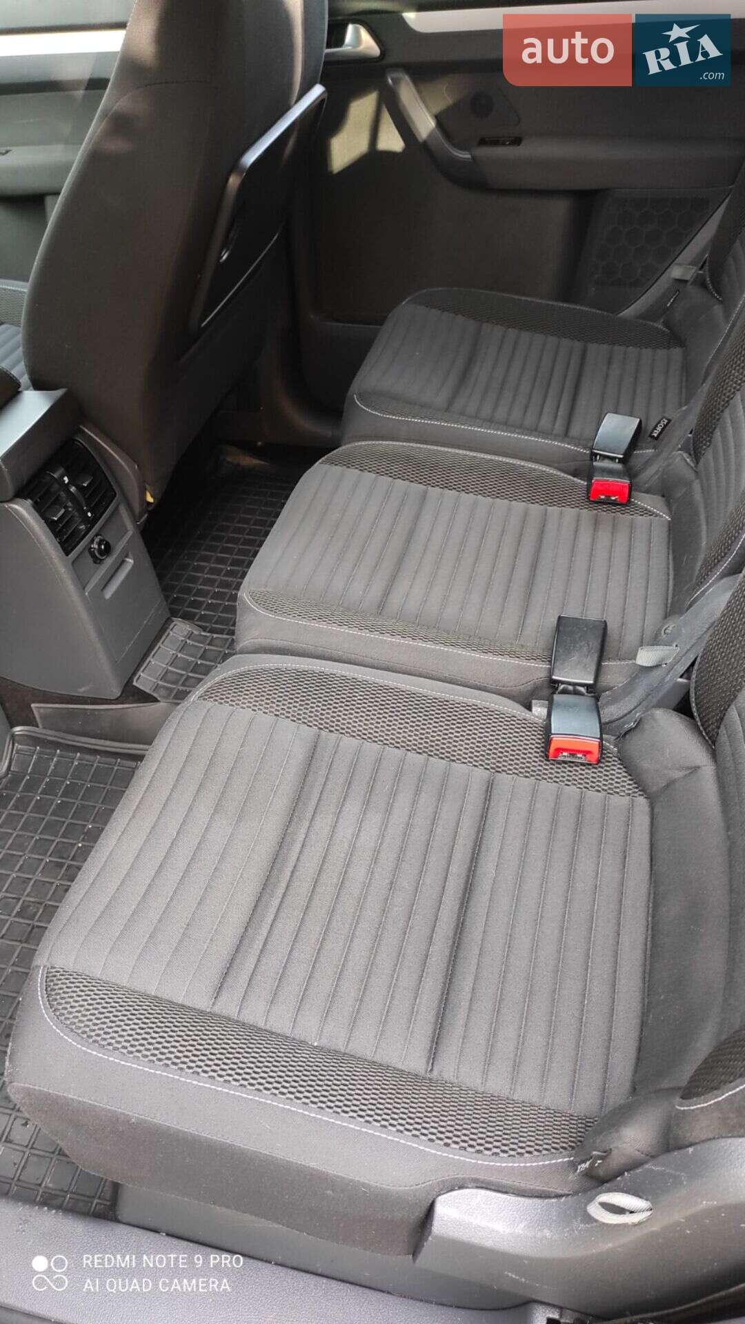 Volkswagen Touran 2014 VIN WVGZZZ1TZFW040653 фото оголошення 7 з 15