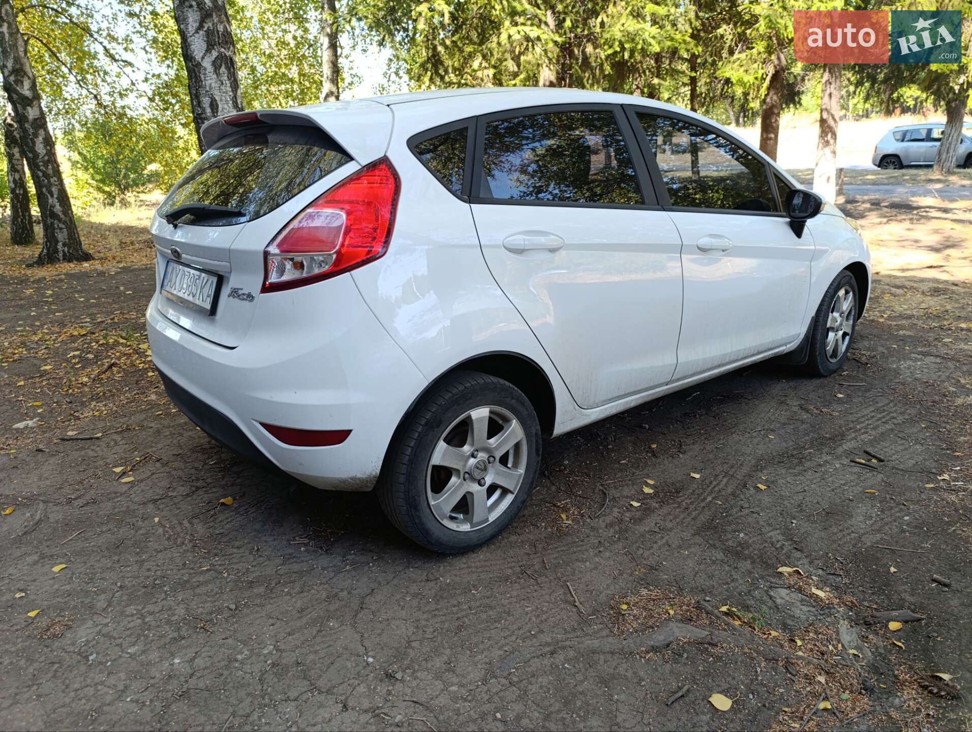 Ford Fiesta 2013 VIN WF0DXXGAKDDK07760 фото оголошення 5 з 11