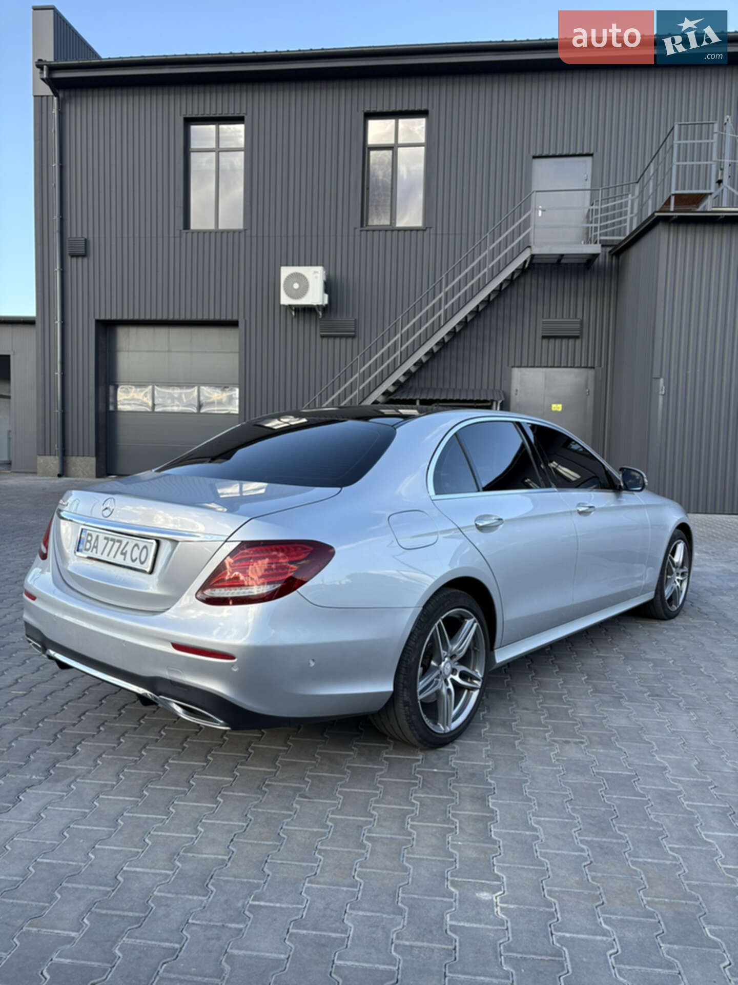 Mercedes-Benz E-Class 2017 VIN WDDZF3DB7HA206155 фото оголошення 30 з 30