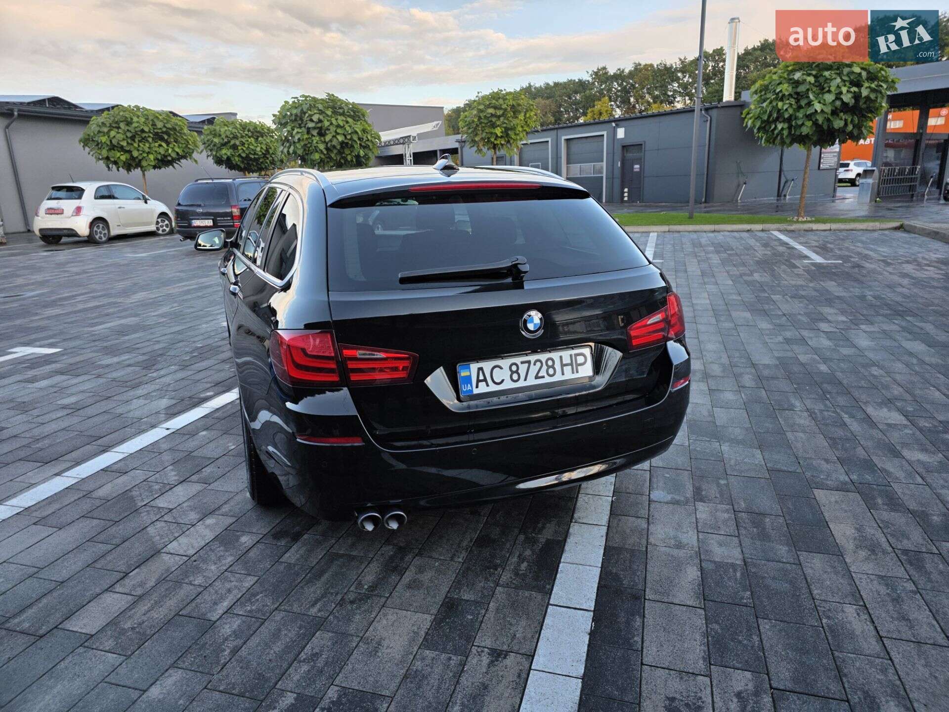 BMW 5 Series 2012 VIN WBAMX11030DY00914 фото оголошення 11 з 32
