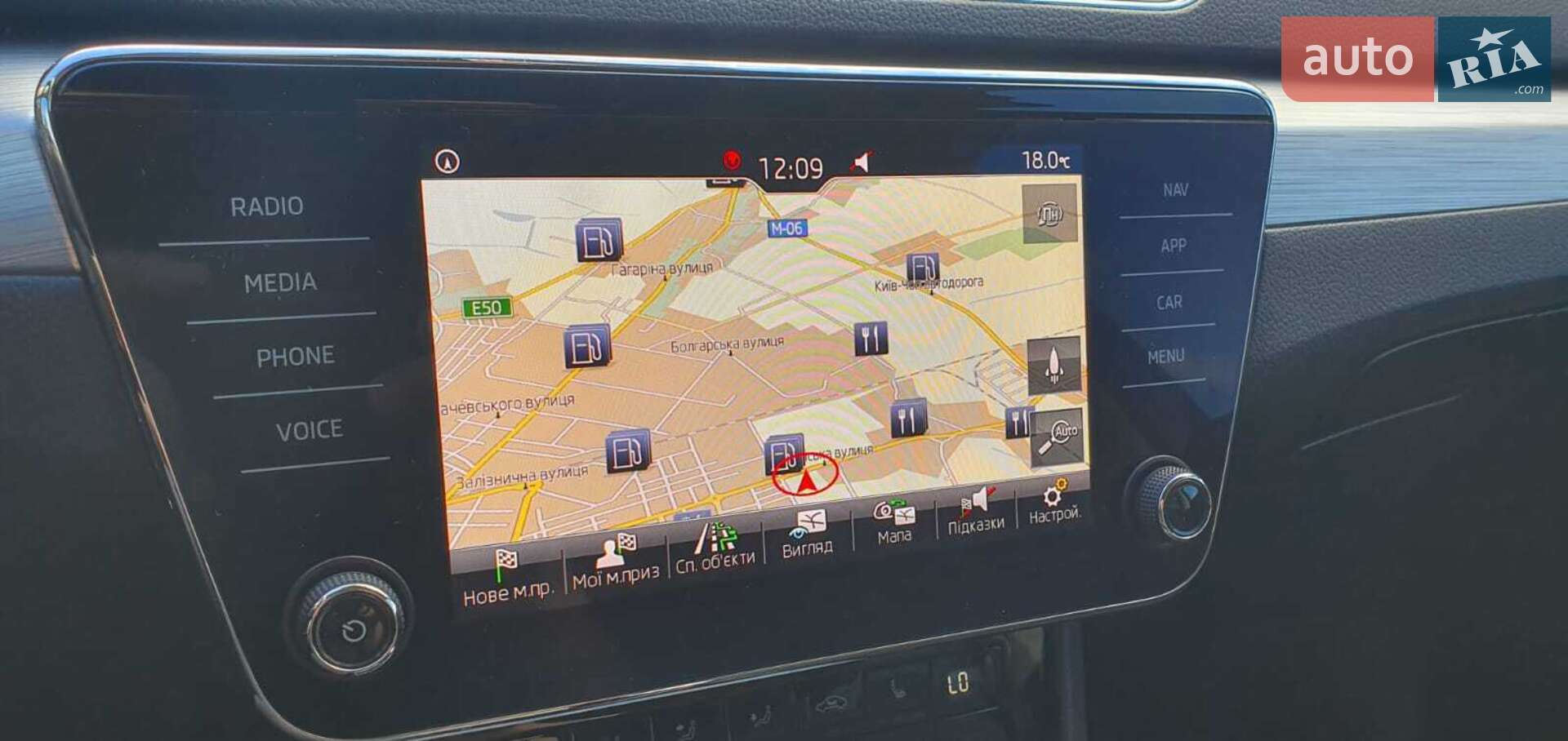 Skoda Superb 2019 VIN TMBJJ7NP5L7014181 фото оголошення 2 з 24
