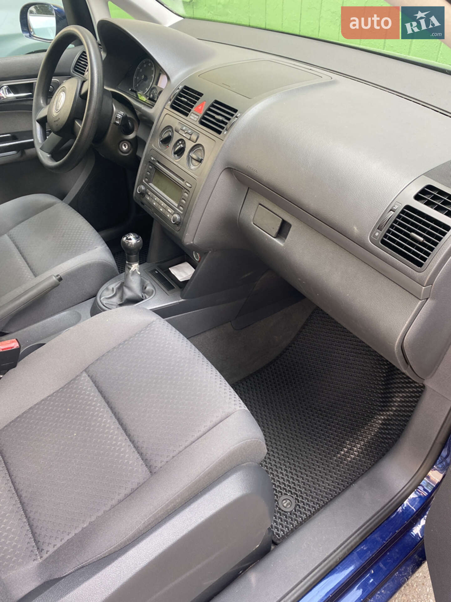 Volkswagen Touran 2004 VIN WVGZZZ1TZ4W095742 фото оголошення 8 з 11
