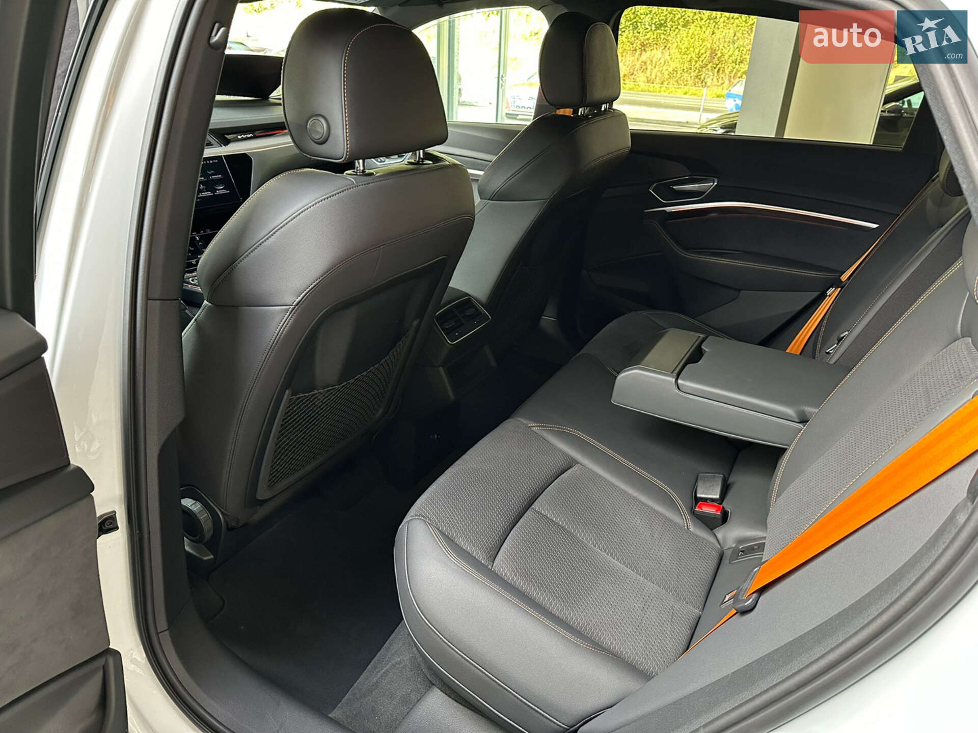 Audi e-tron Sportback 2022 VIN WAUZZZGE4NB029299 фото оголошення 7 з 21