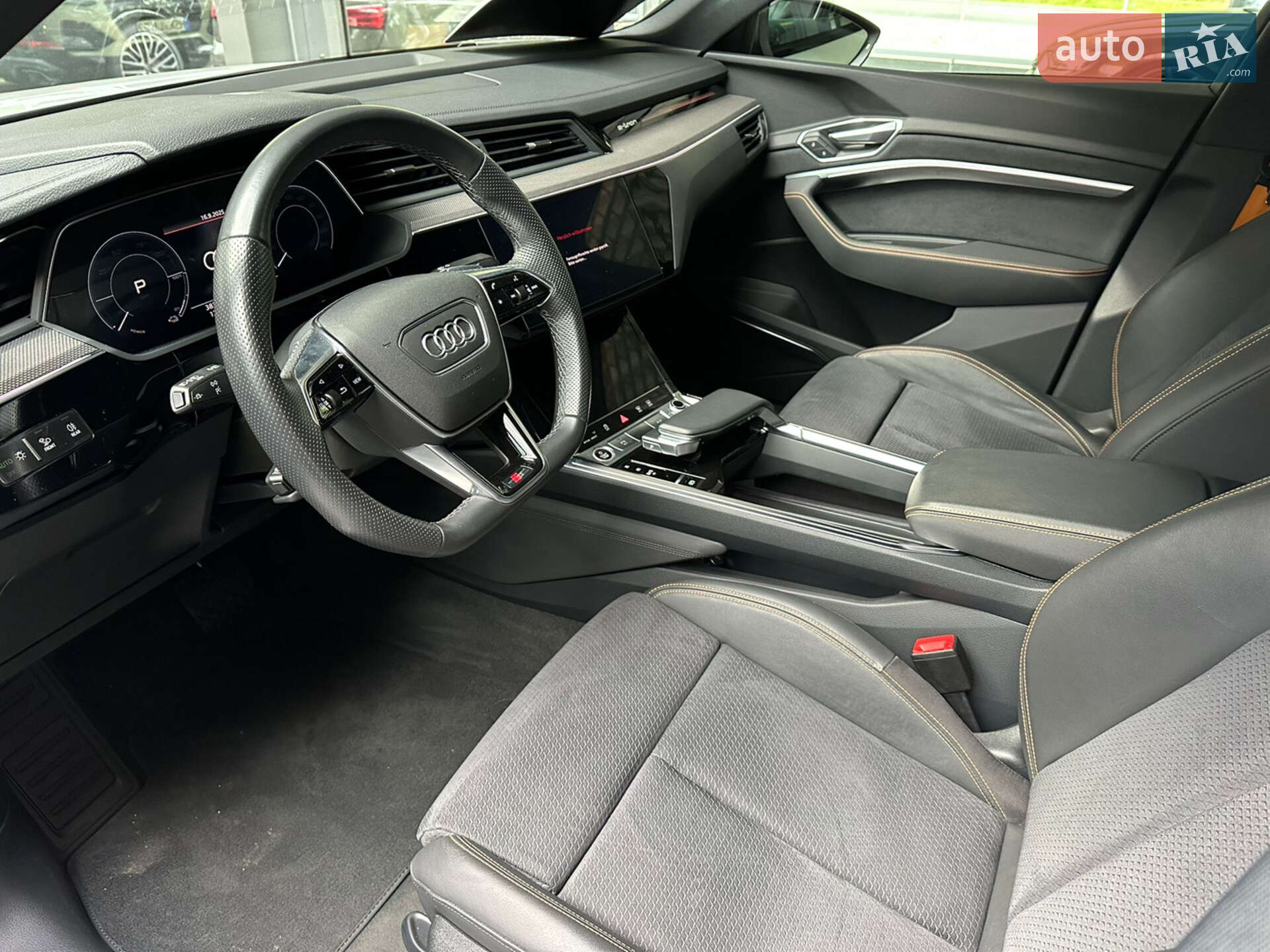 Audi e-tron Sportback 2022 VIN WAUZZZGE4NB029299 фото оголошення 11 з 21