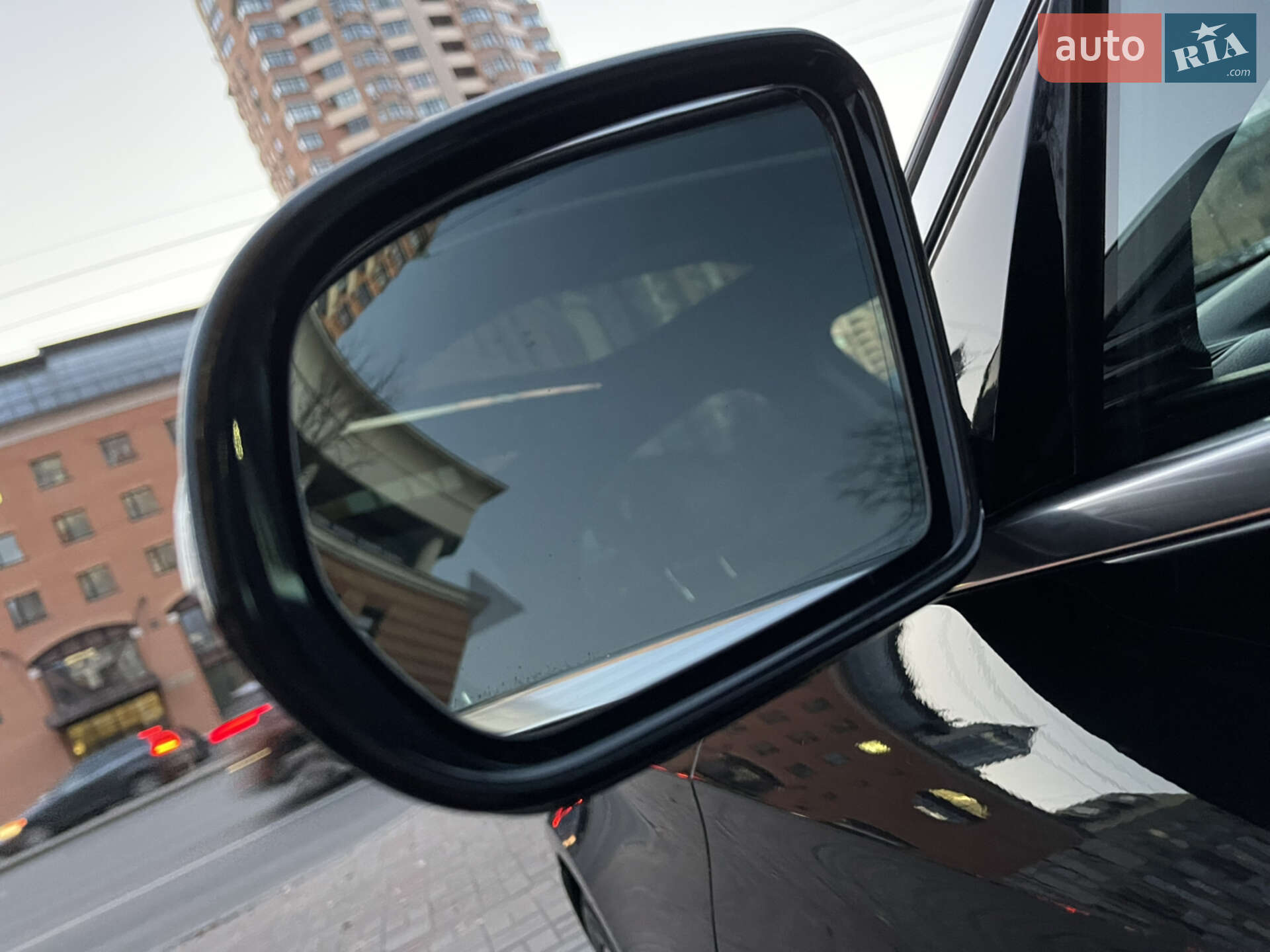 Mercedes-Benz E-Class 2016 VIN WDDZF4KBXHA061945 фото оголошення 28 з 29