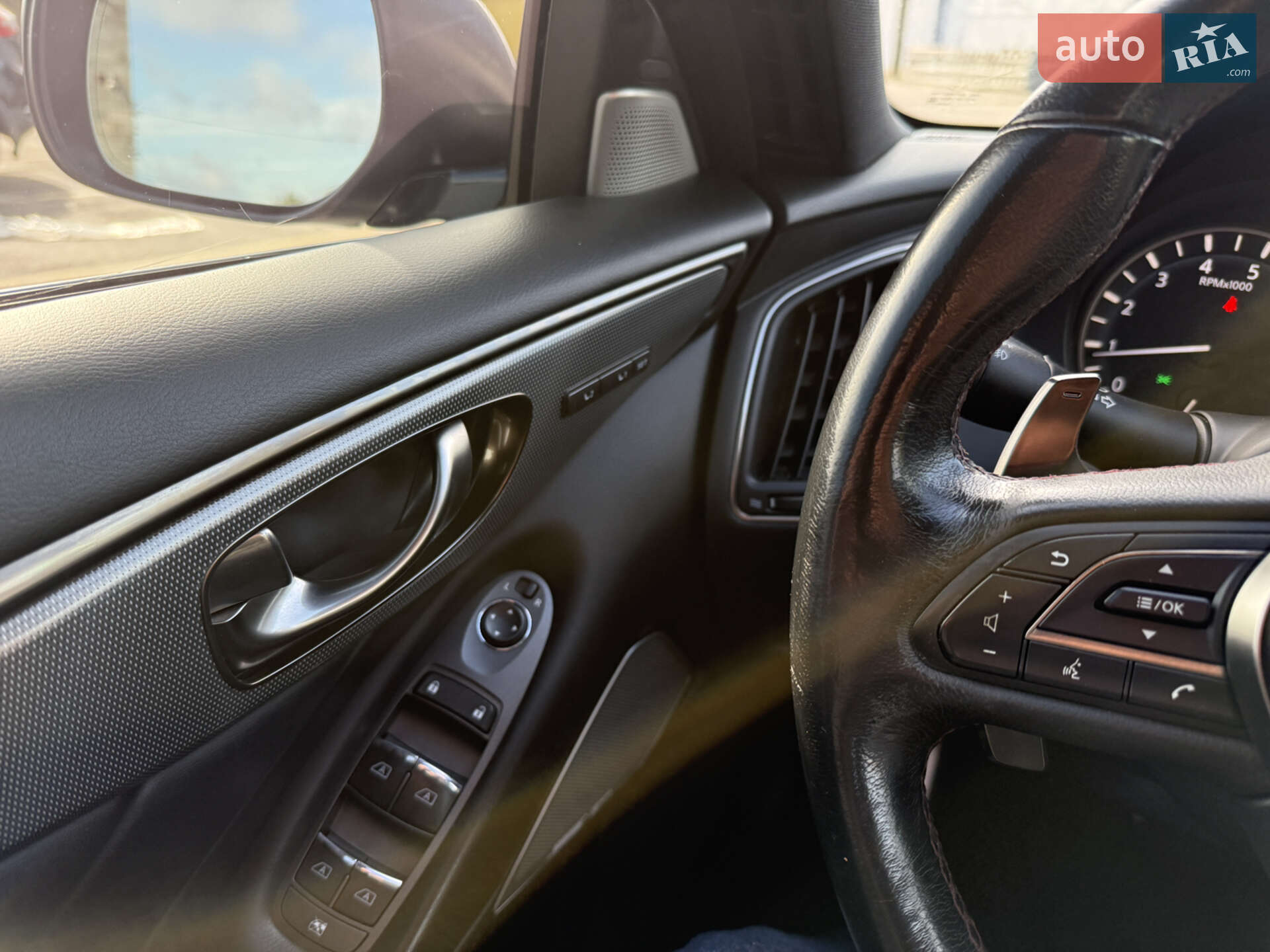Infiniti Q50 2017 VIN JN1FV7AR4JM481031 фото оголошення 27 з 32