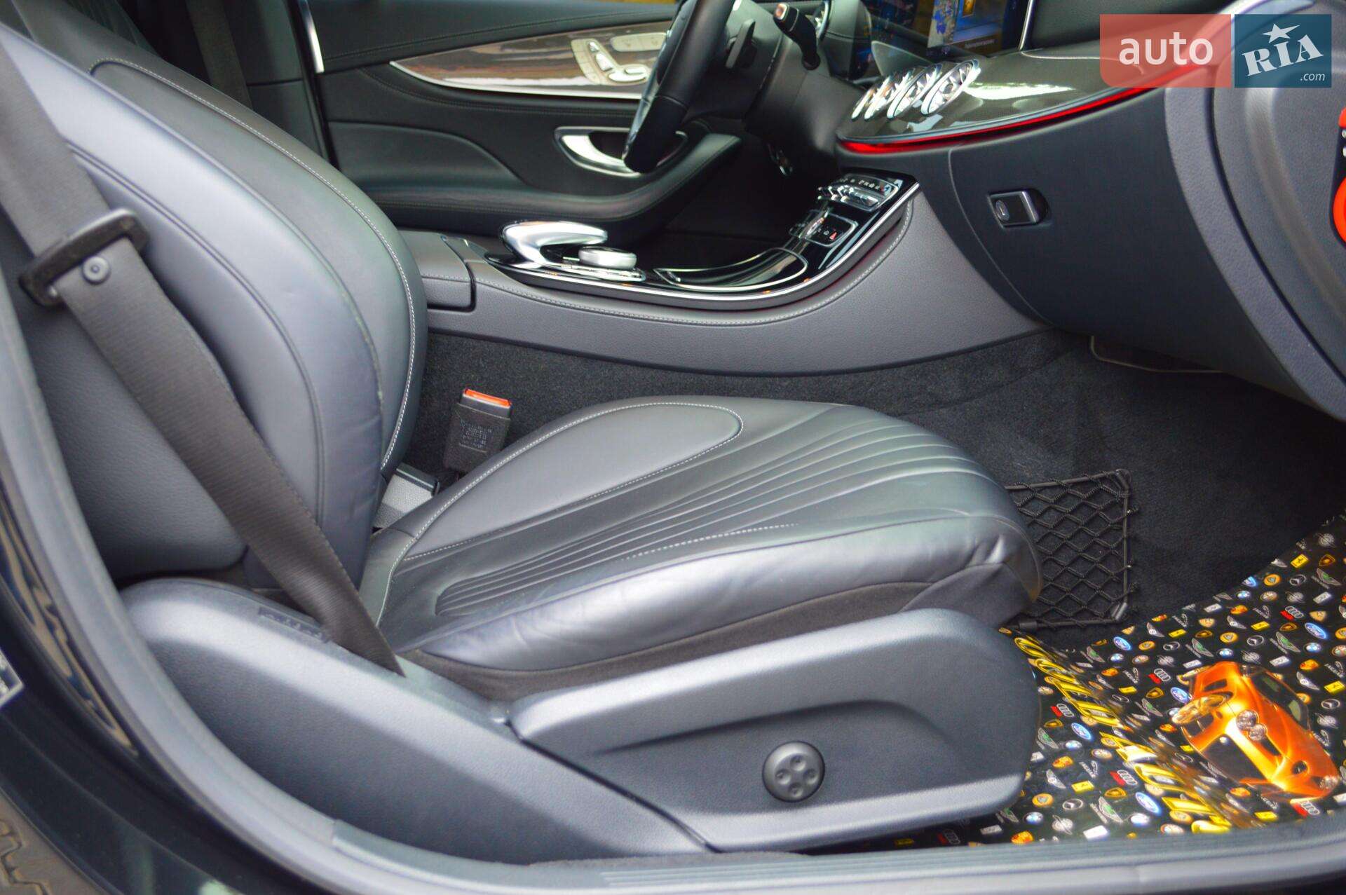 Mercedes-Benz CLS-Class 2019 VIN WDD2J1JB1LA053628 фото оголошення 38 з 54