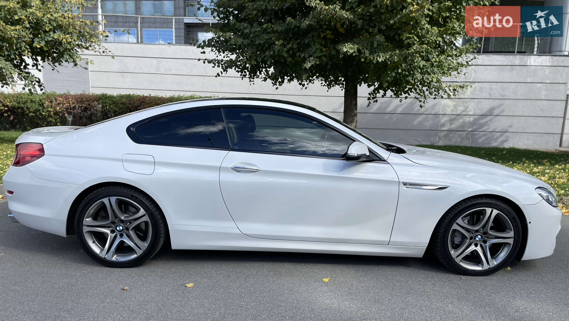 BMW 6 Series 2016 VIN WBA6H5C58HGJ88242 фото оголошення 44 з 54