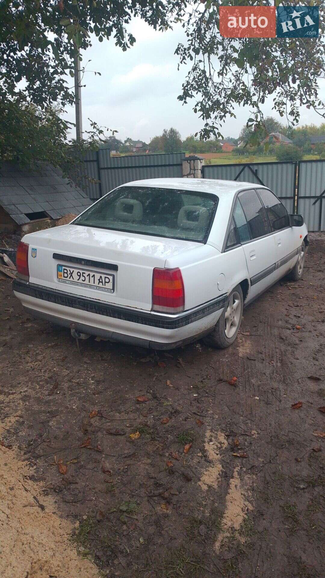 Opel Omega 1988 VIN W0L000016J1072814 фото оголошення 3 з 5