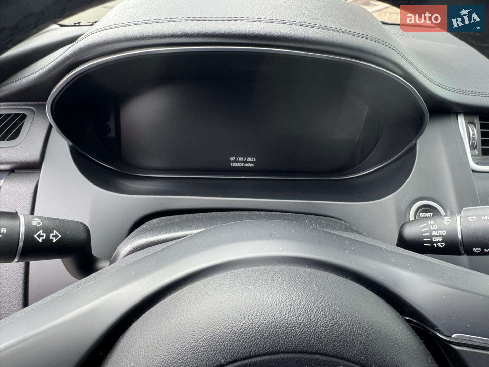 Jaguar E-Pace 2018 VIN SADFP2FX5J1Z14895 фото оголошення 19 з 48