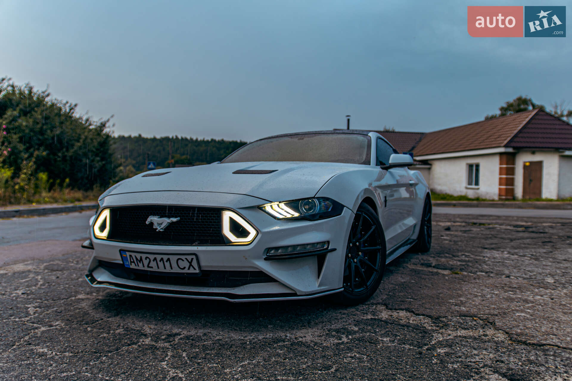 Ford Mustang 2020 VIN 1FA6P8TH0L5173374 фото оголошення 3 з 20