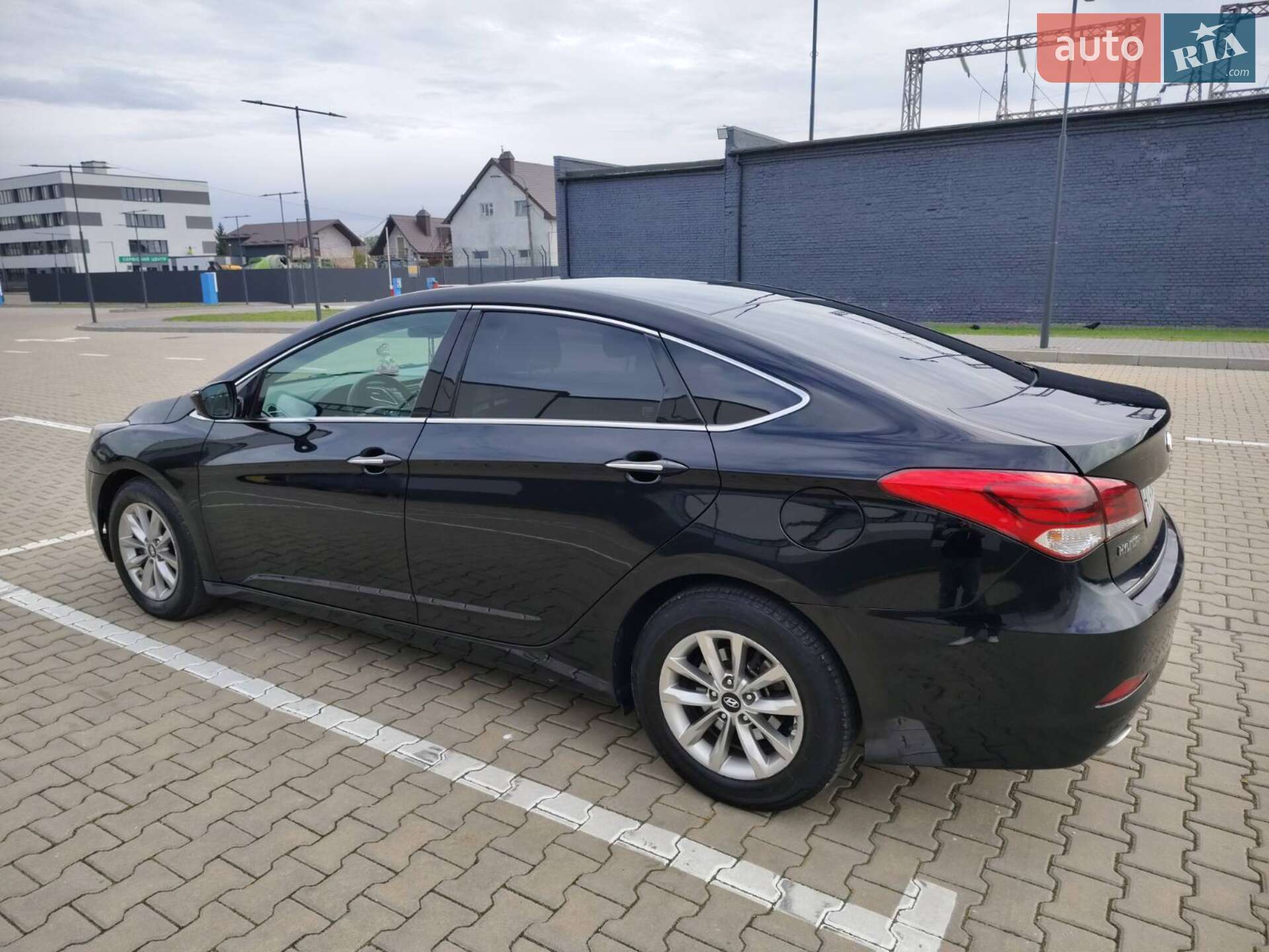 Hyundai i40 2016 VIN KMHLC41UAGU094789 фото оголошення 8 з 21