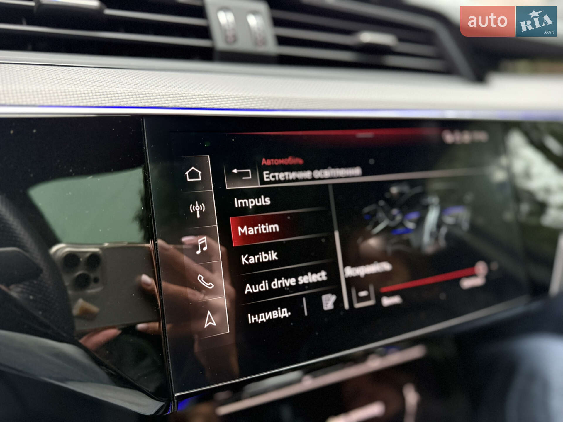 Audi e-tron 2022 VIN WAUZZZGE9NB040282 фото оголошення 46 з 62