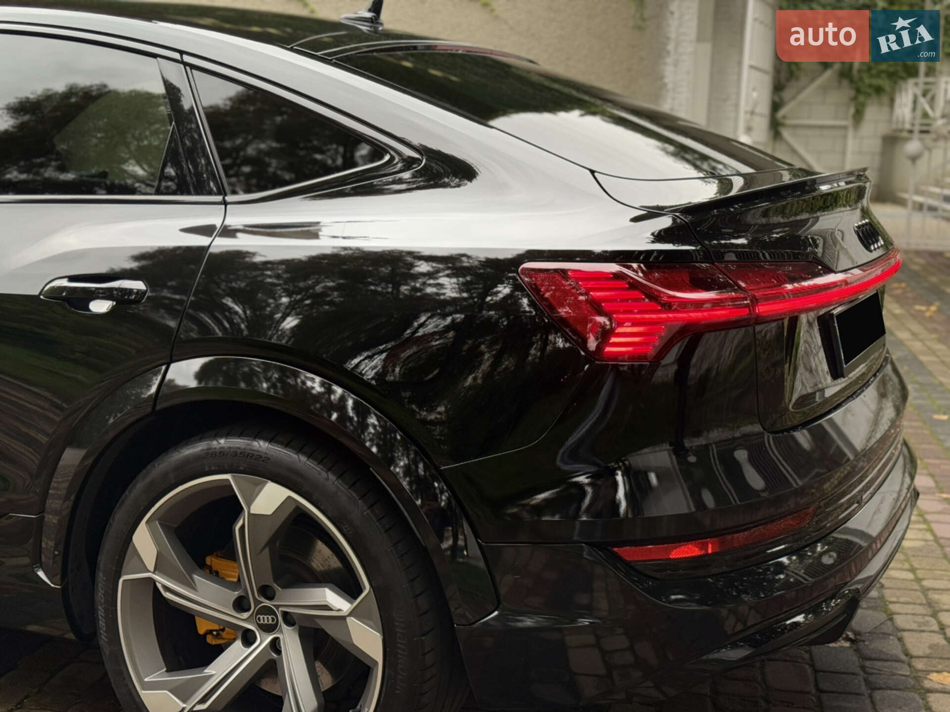 Audi e-tron 2022 VIN WAUZZZGE9NB040282 фото оголошення 50 з 62
