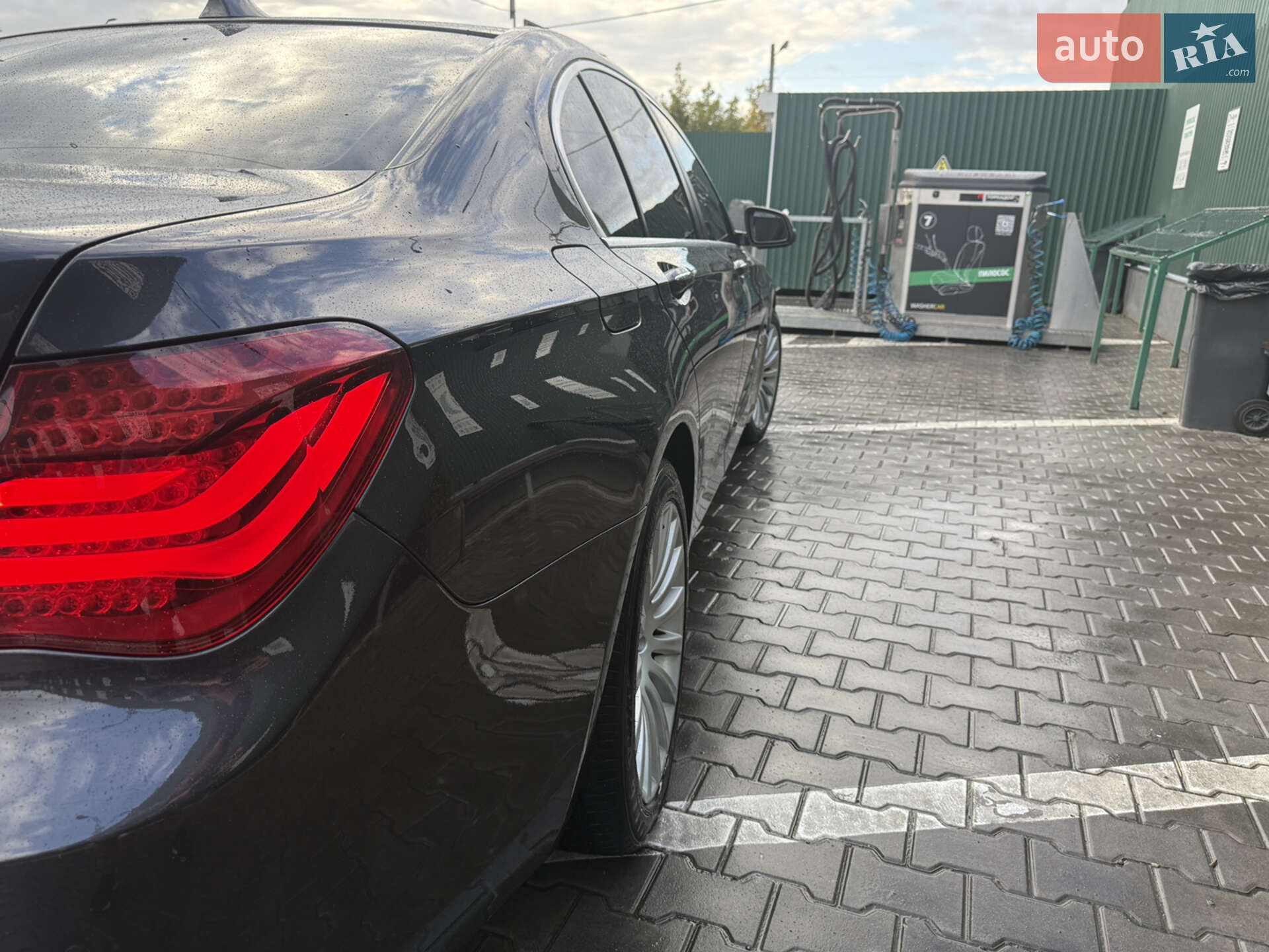 BMW 7 Series 2013 VIN WBAYC4101DDZ74792 фото оголошення 14 з 63