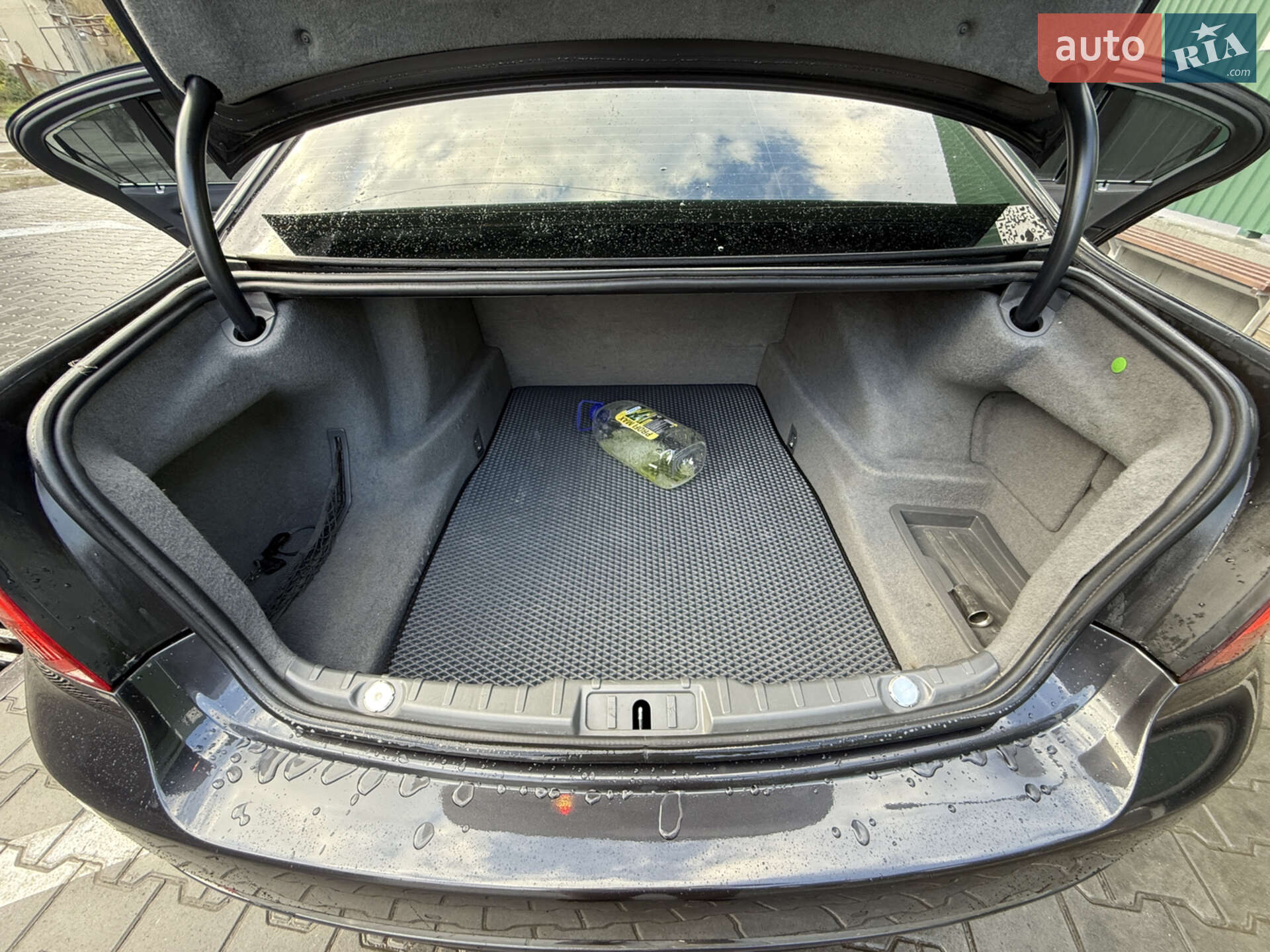 BMW 7 Series 2013 VIN WBAYC4101DDZ74792 фото оголошення 40 з 63