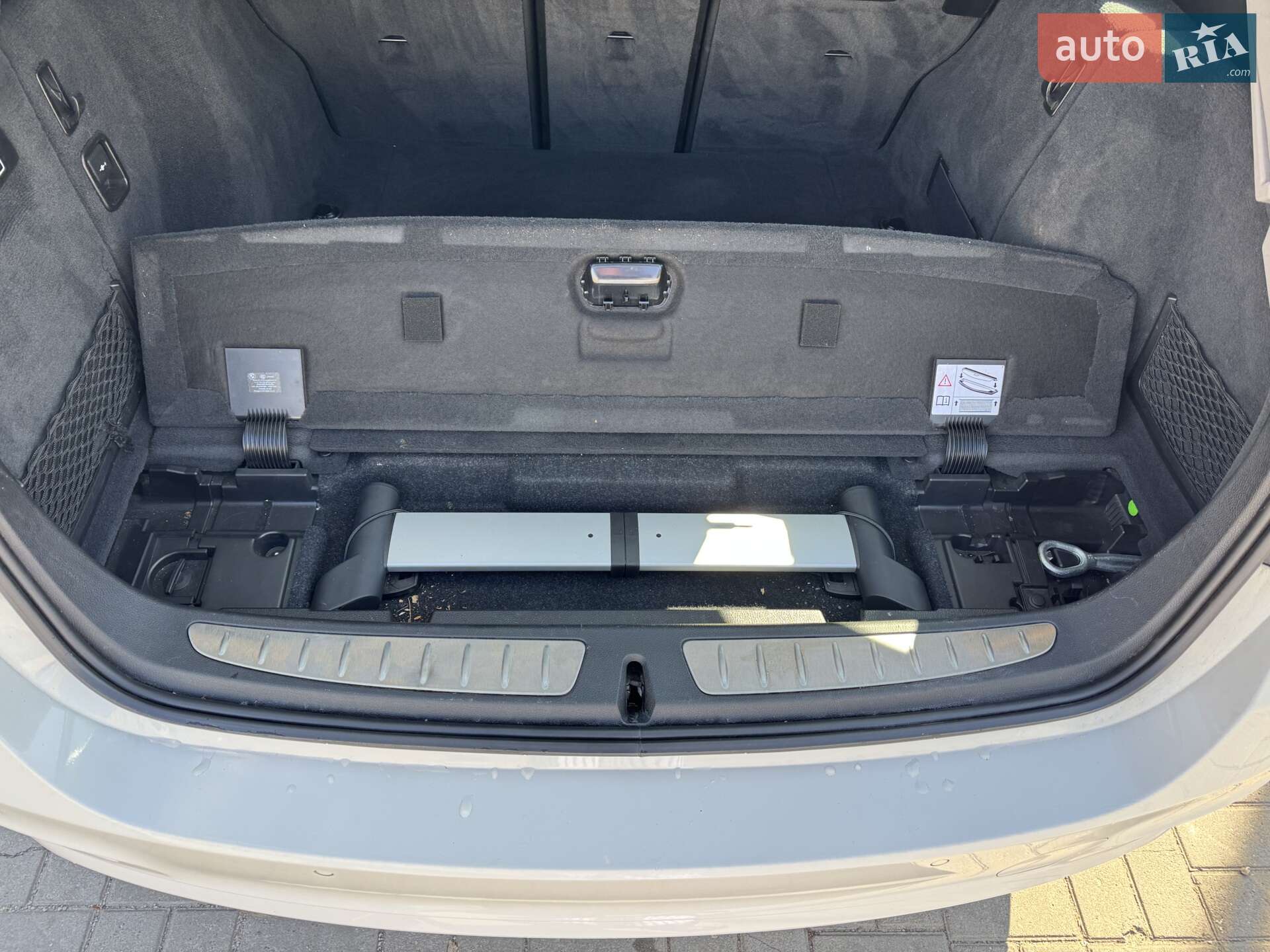 BMW 3 Series 2015 VIN WBA8H91070K664697 фото оголошення 12 з 19