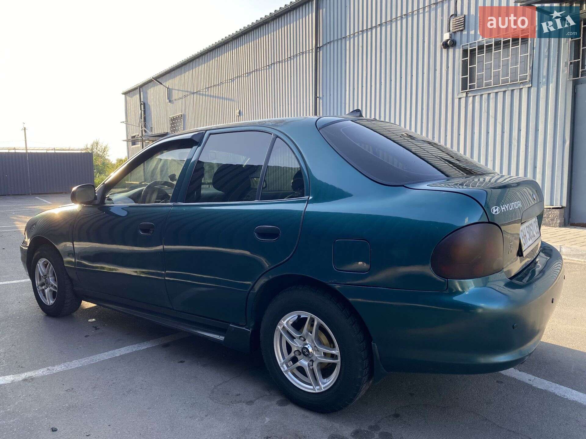 Hyundai Accent 1996 VIN KMHVA21LPTU093504 фото оголошення 9 з 10