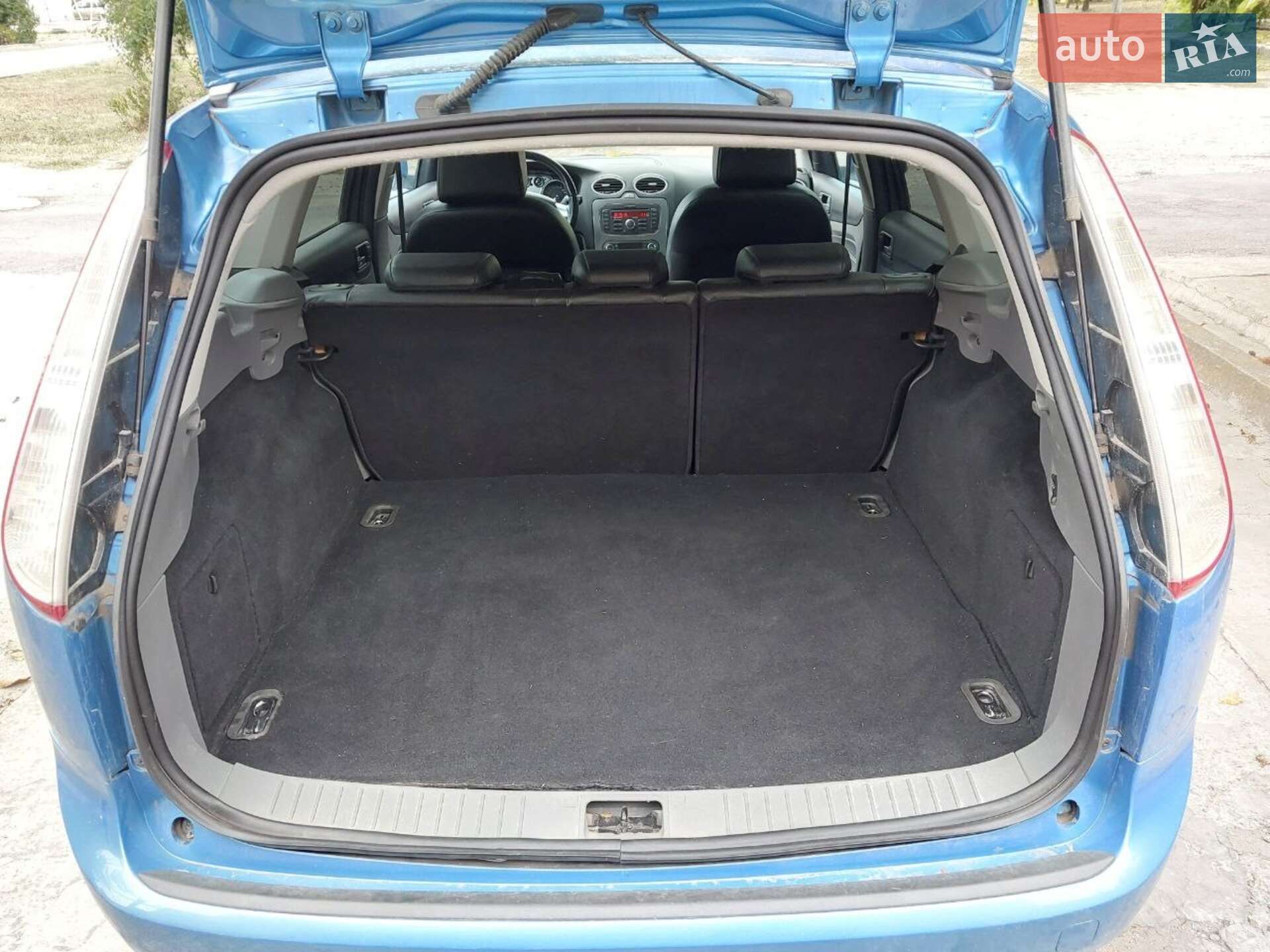 Ford Focus 2009 VIN WF0SXXGCDS9D48056 фото оголошення 12 з 15