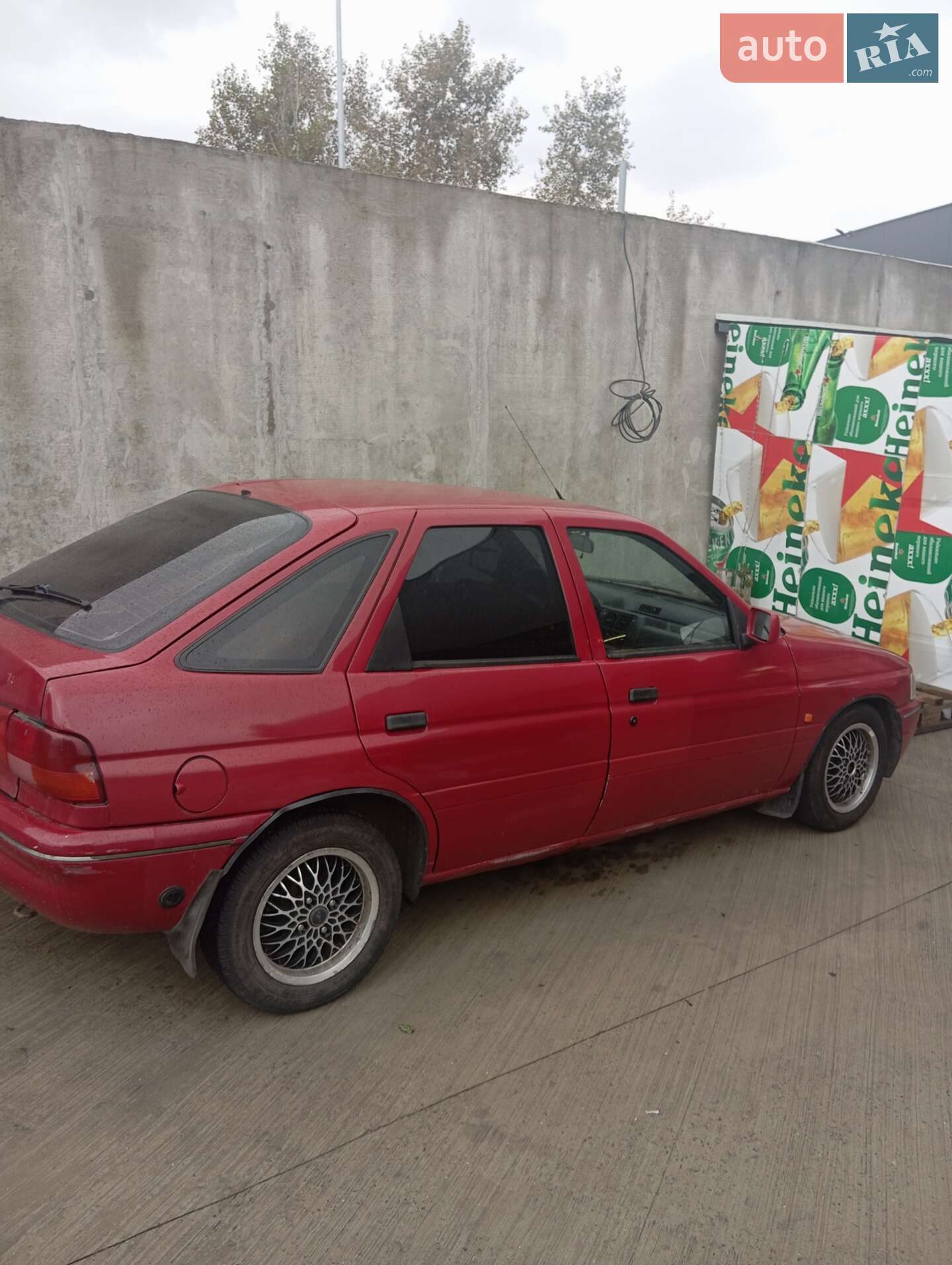 Ford Escort 1994 VIN WF0AXXGCAABK26894 фото оголошення 2 з 6
