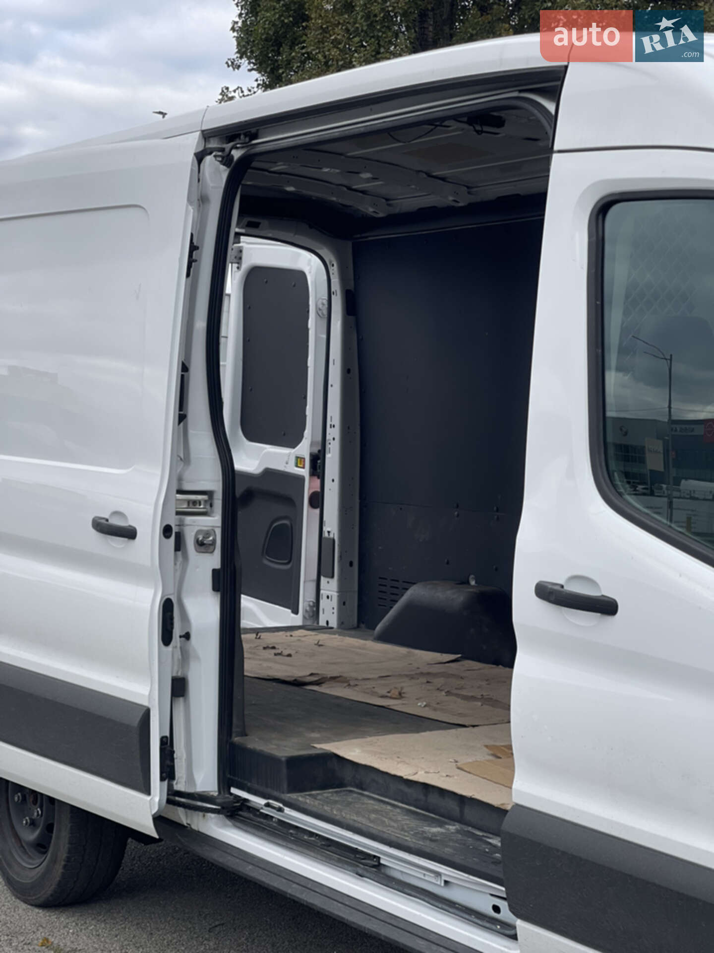 FORD TRANSIT 2022 VIN 1FTBW9CK6NKA38191 фото оголошення 8 з 8