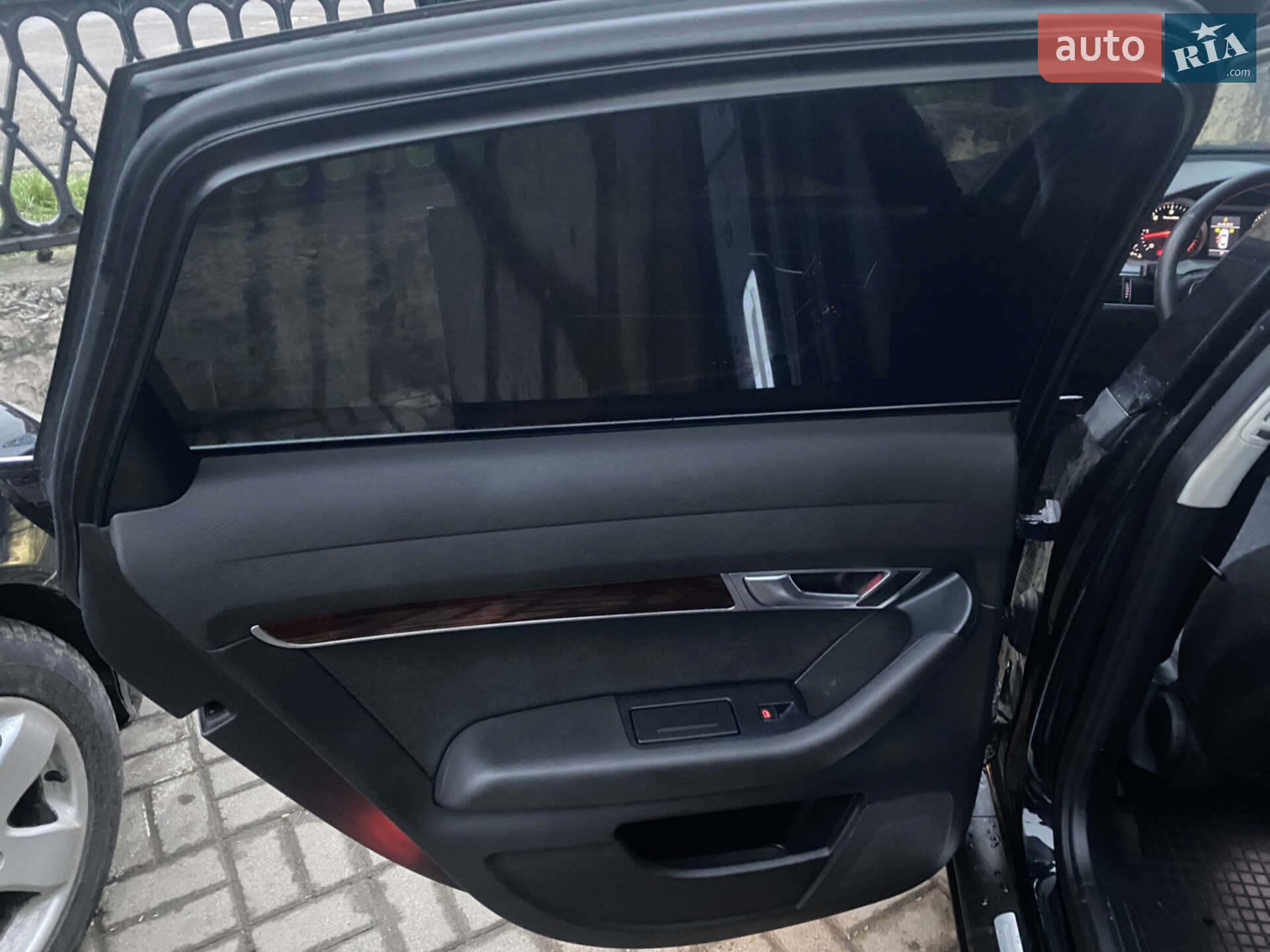 Audi A6 2010 VIN WAUZZZ4F9AN078861 фото оголошення 10 з 14