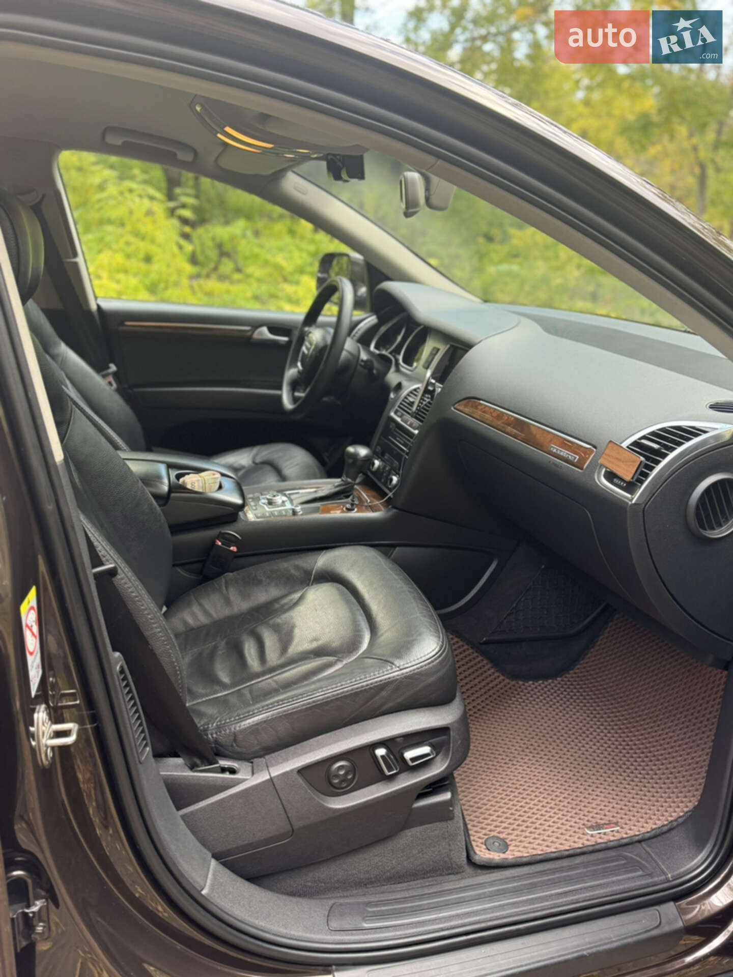 Audi Q7 2011 VIN WAUZZZ4L6BD040307 фото оголошення 31 з 53